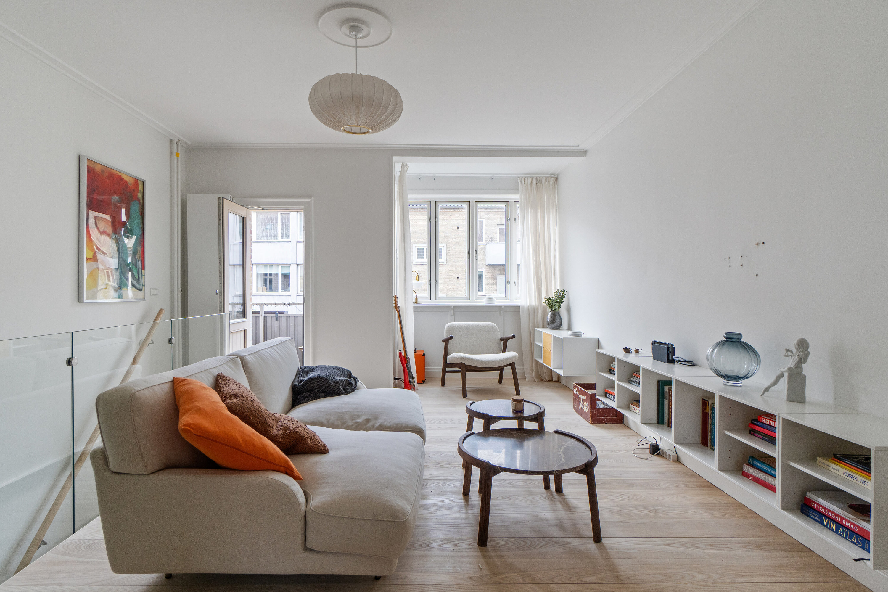 Fremhævet stue billede i fuldskærmstilstand. Billede af Offenbachsvej 33, 1. tv., 2450 København SV