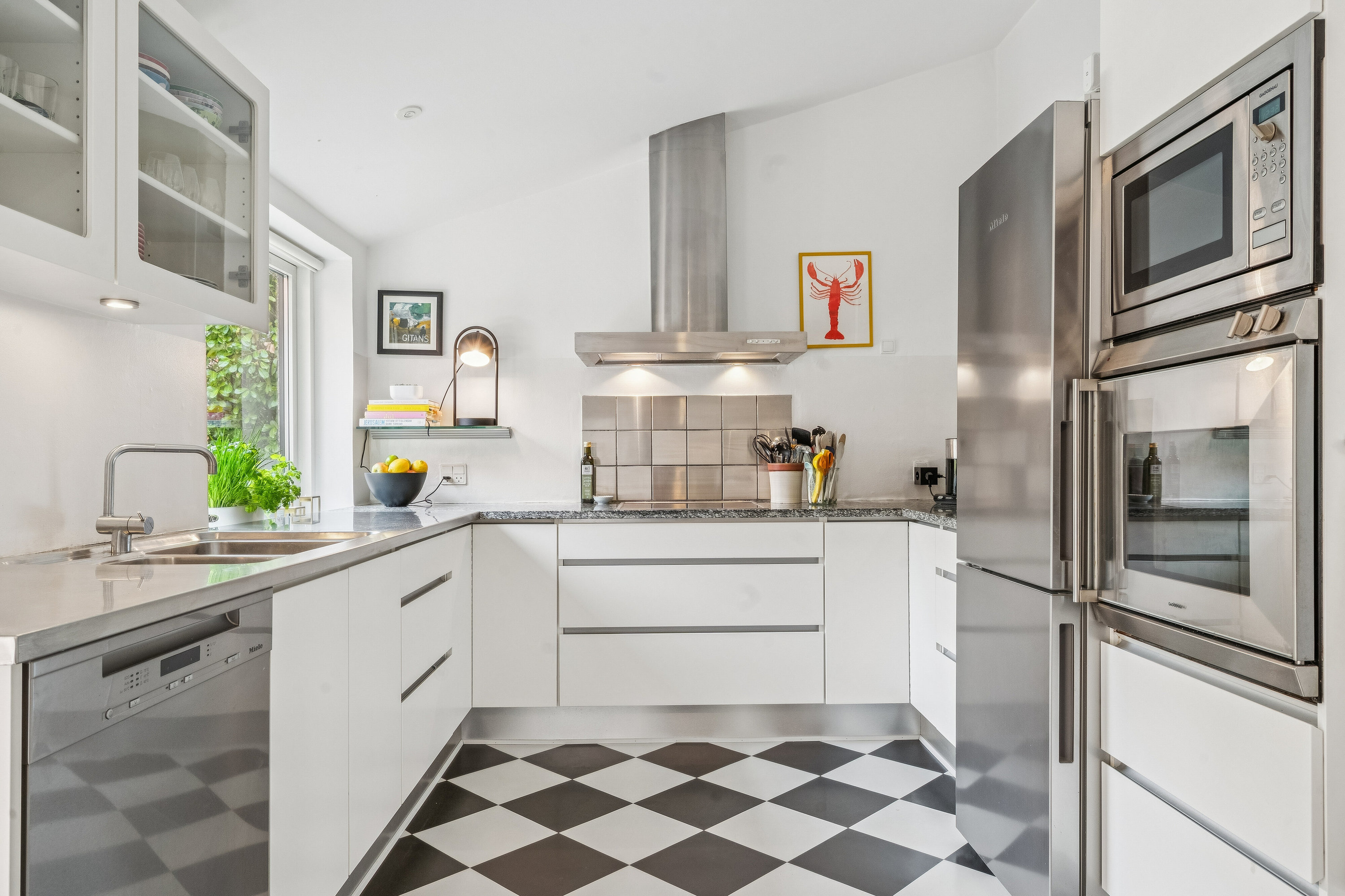 Fremhævet køkken billede i fuldskærmstilstand. Billede af Heidesvej 21, 8270 Højbjerg