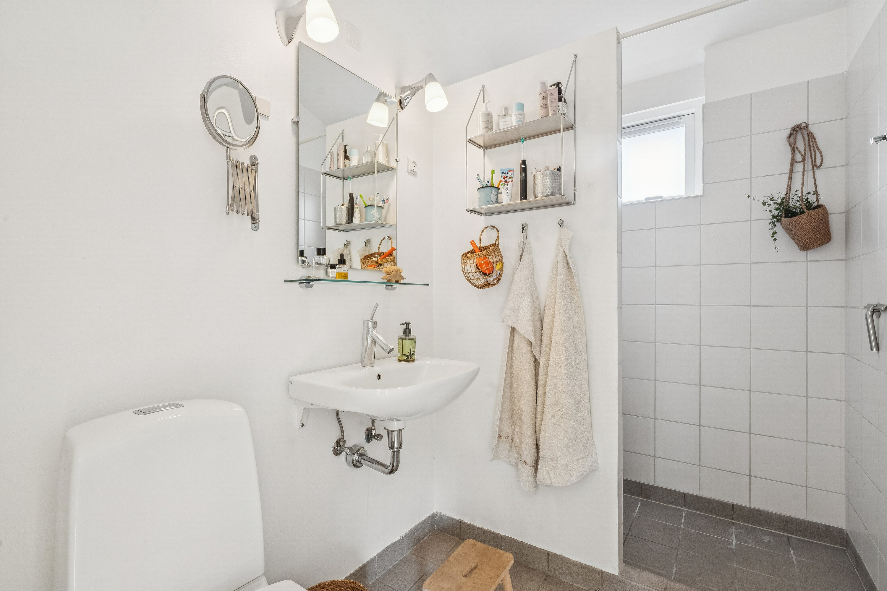 Fremhævet badeværelse billede i fuldskærmstilstand. Billede af Heidesvej 21, 8270 Højbjerg