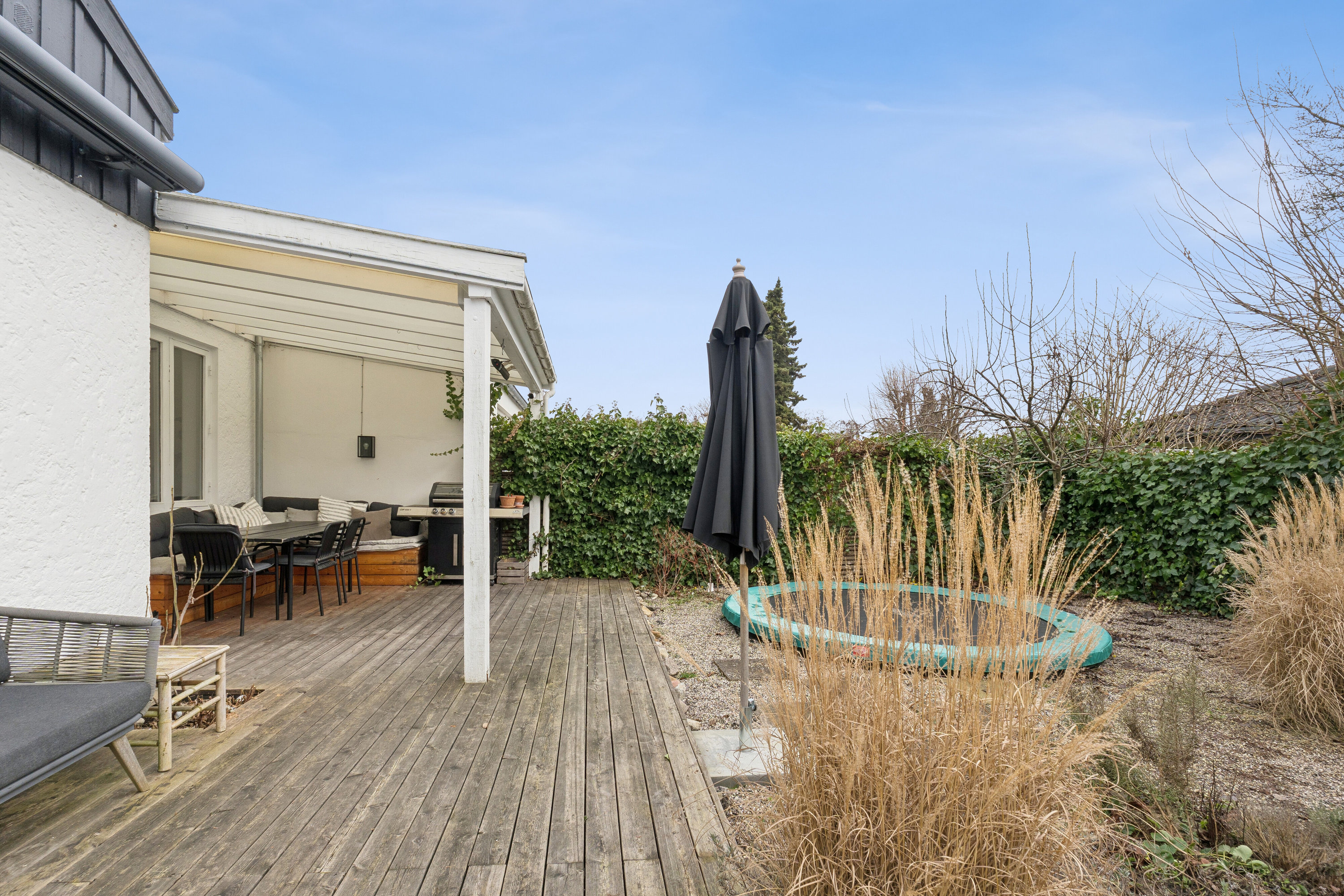 Fremhævet udendørs billede i fuldskærmstilstand. Billede af Gartnersvinget 11, 2800 Kongens Lyngby