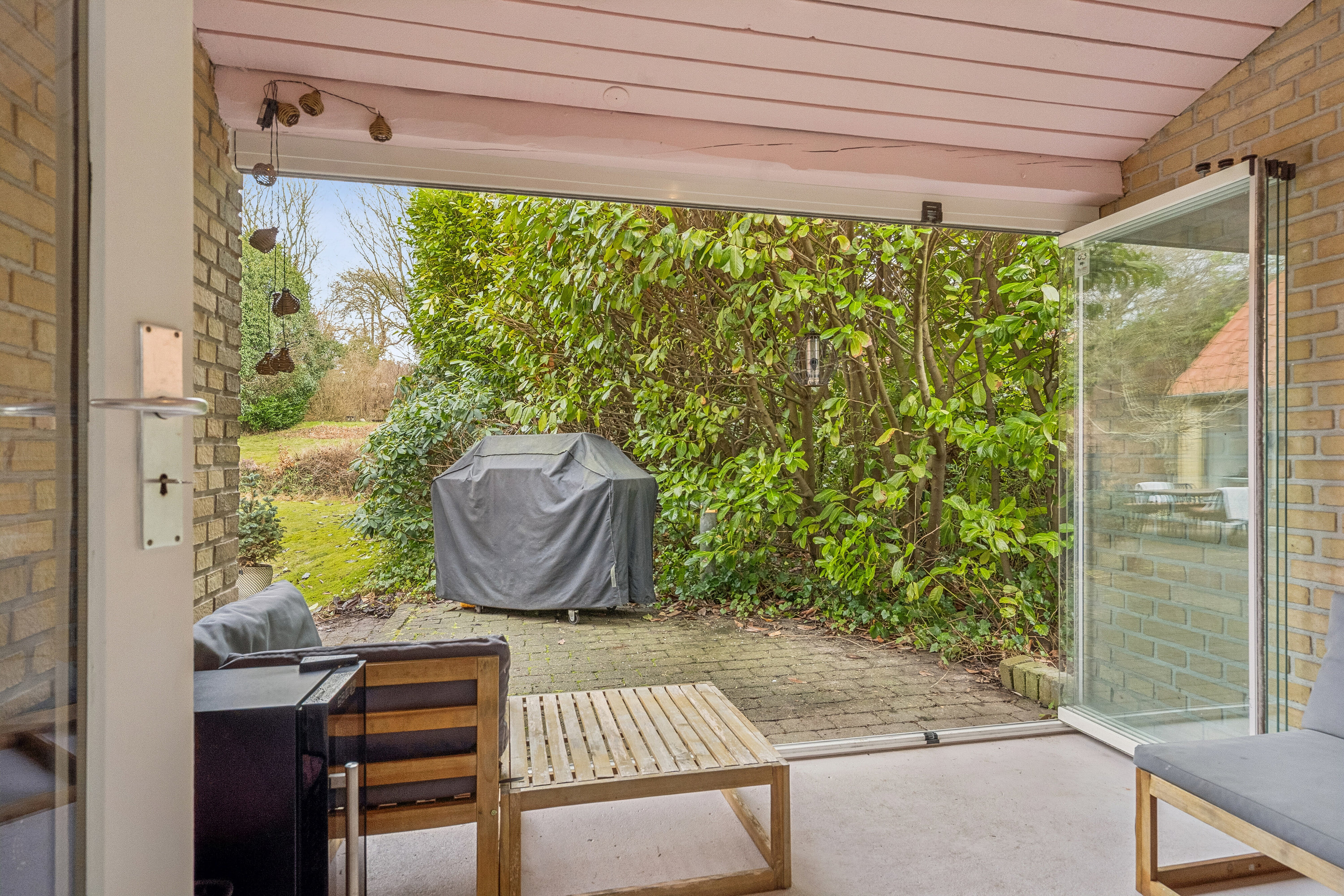 Fremhævet overdækket terrasse billede i fuldskærmstilstand. Billede af Heidesvej 21, 8270 Højbjerg