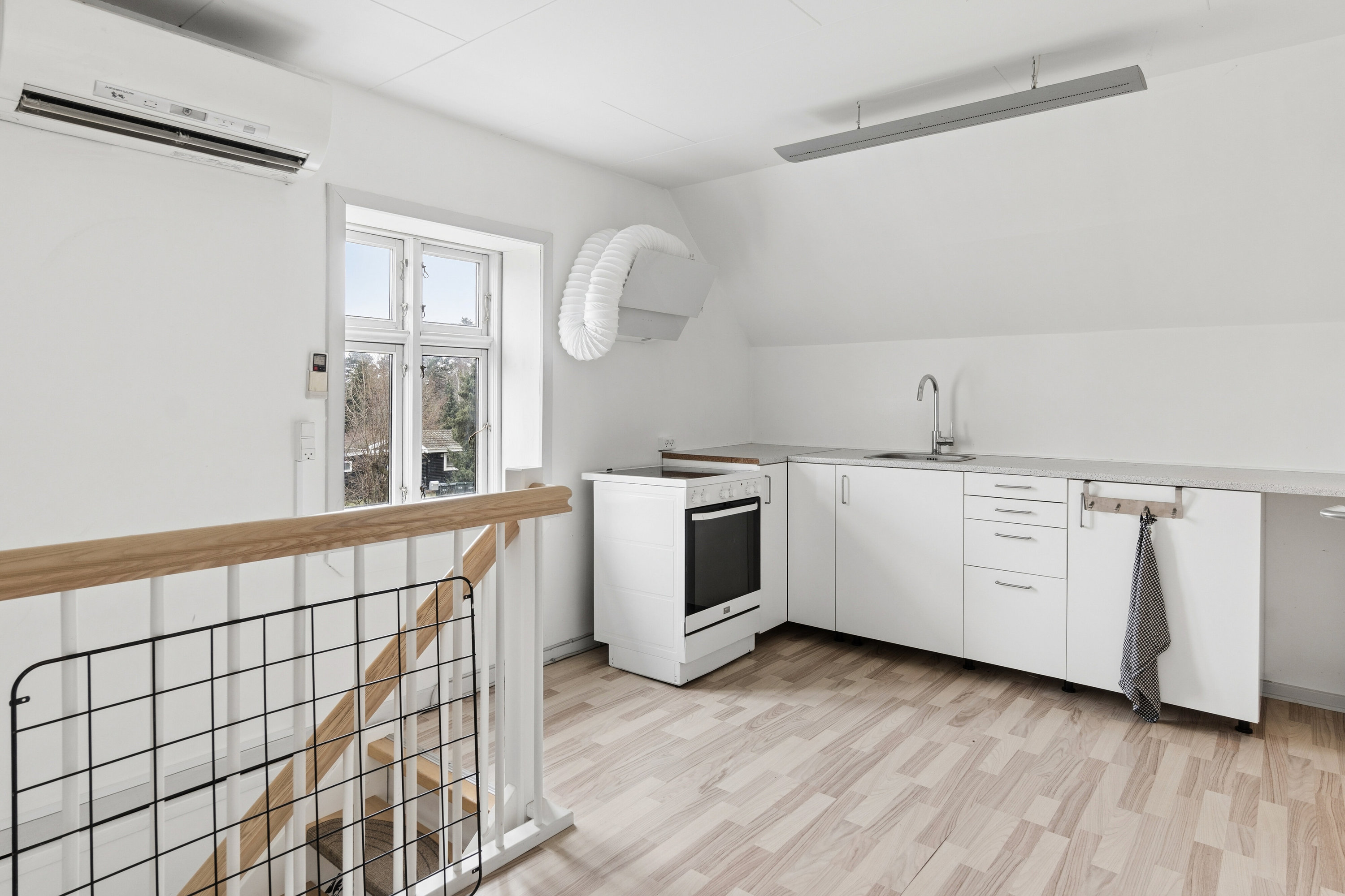 Fremhævet køkken billede i fuldskærmstilstand. Billede af Smidsholmvej 10, Hønsinge L, 4560 Vig