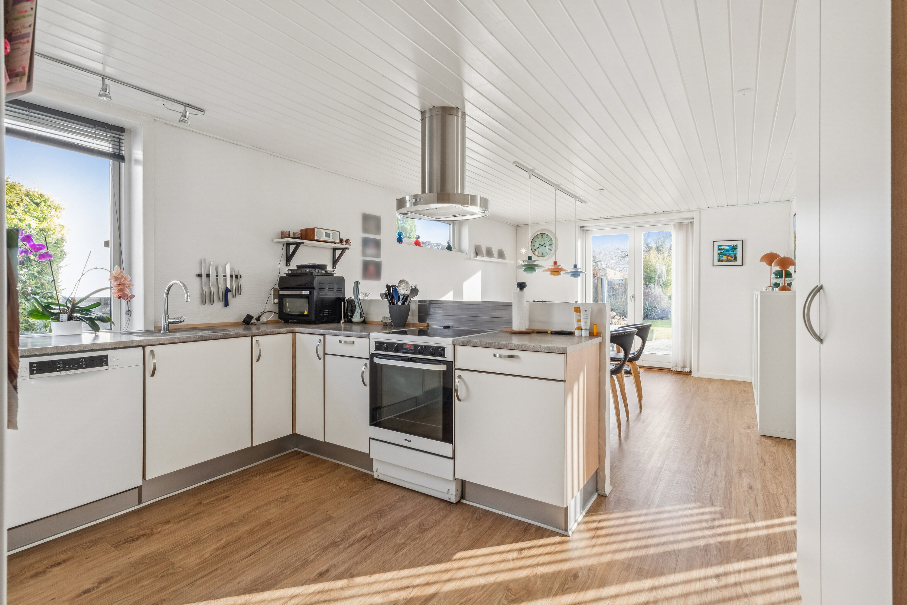 Fremhævet køkken billede i fuldskærmstilstand. Billede af Enghavevej 12, 5856 Ryslinge