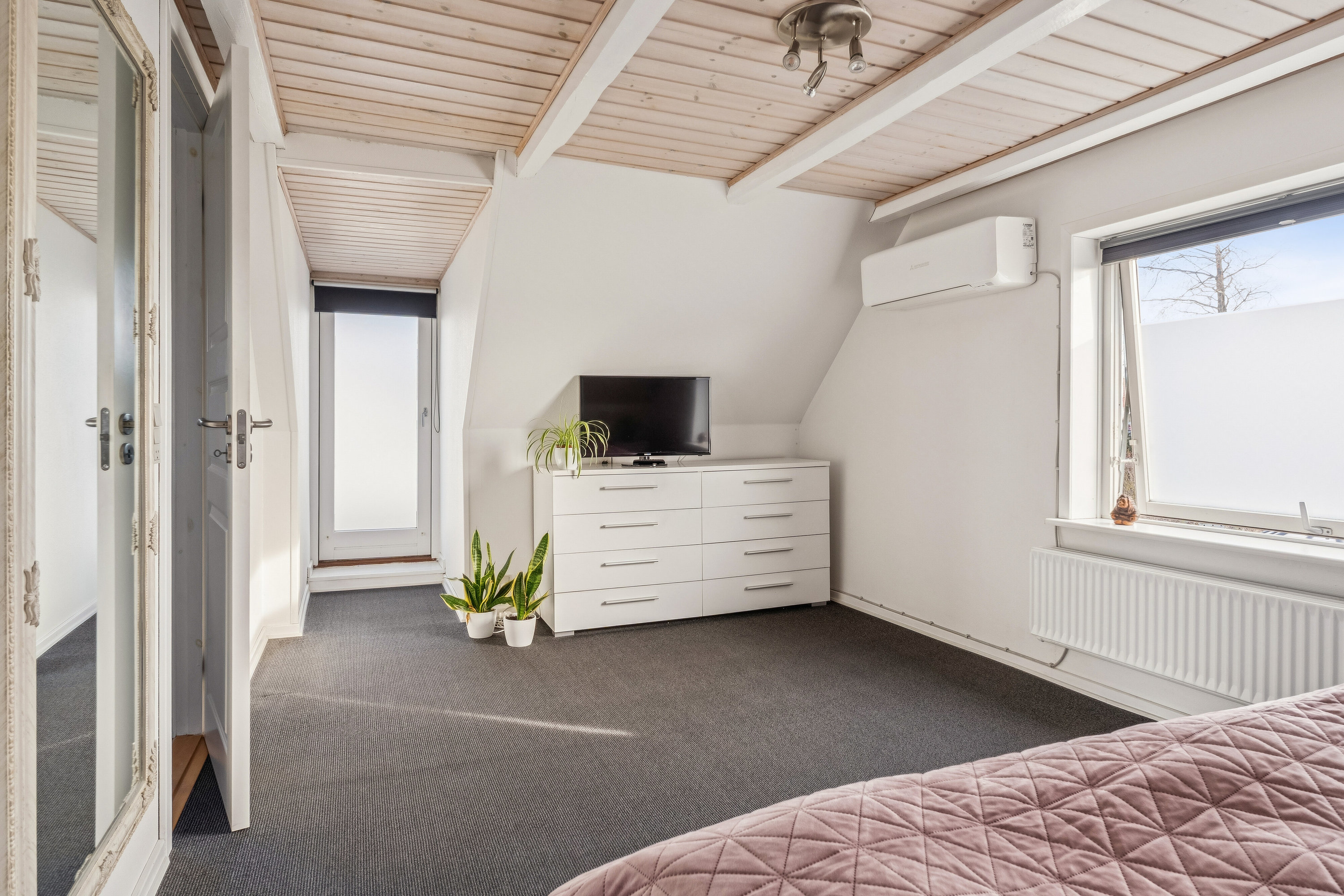 Fremhævet soveværelse billede i fuldskærmstilstand. Billede af Enghavevej 12, 5856 Ryslinge