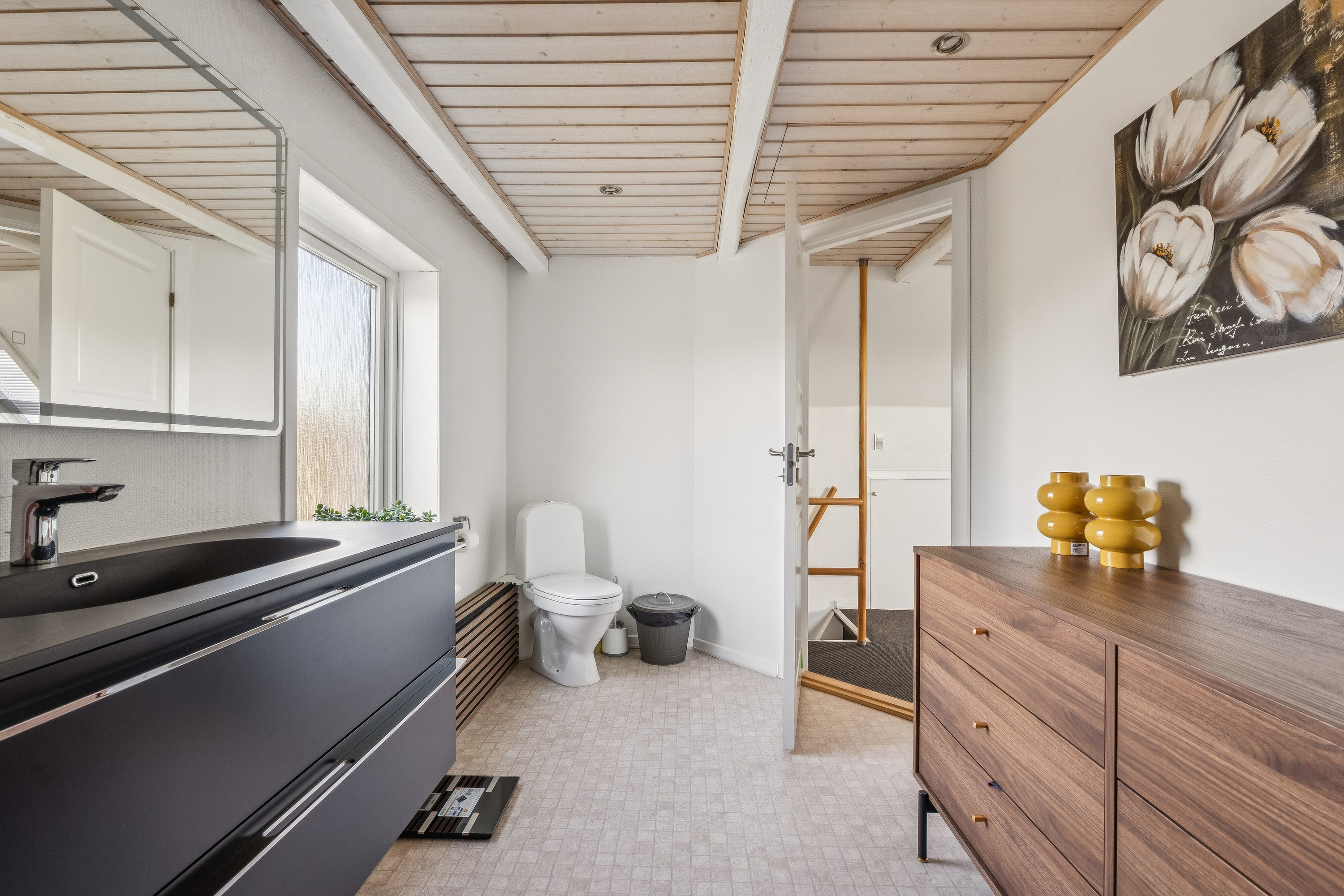 Fremhævet badeværelse billede i fuldskærmstilstand. Billede af Enghavevej 12, 5856 Ryslinge