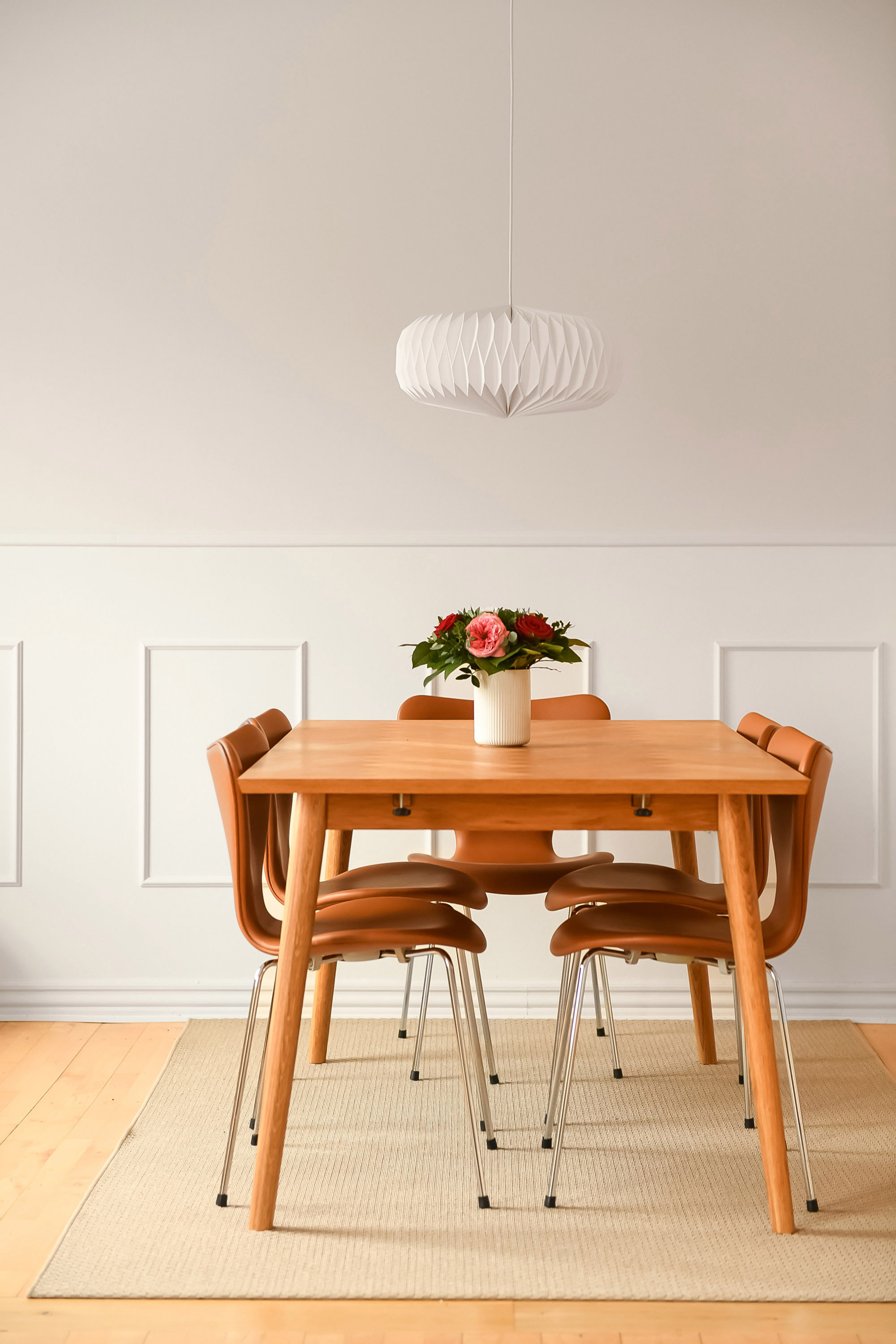 Fremhævet stue billede i fuldskærmstilstand. Billede af Sjællandsgade 32, 1. th., 6700 Esbjerg