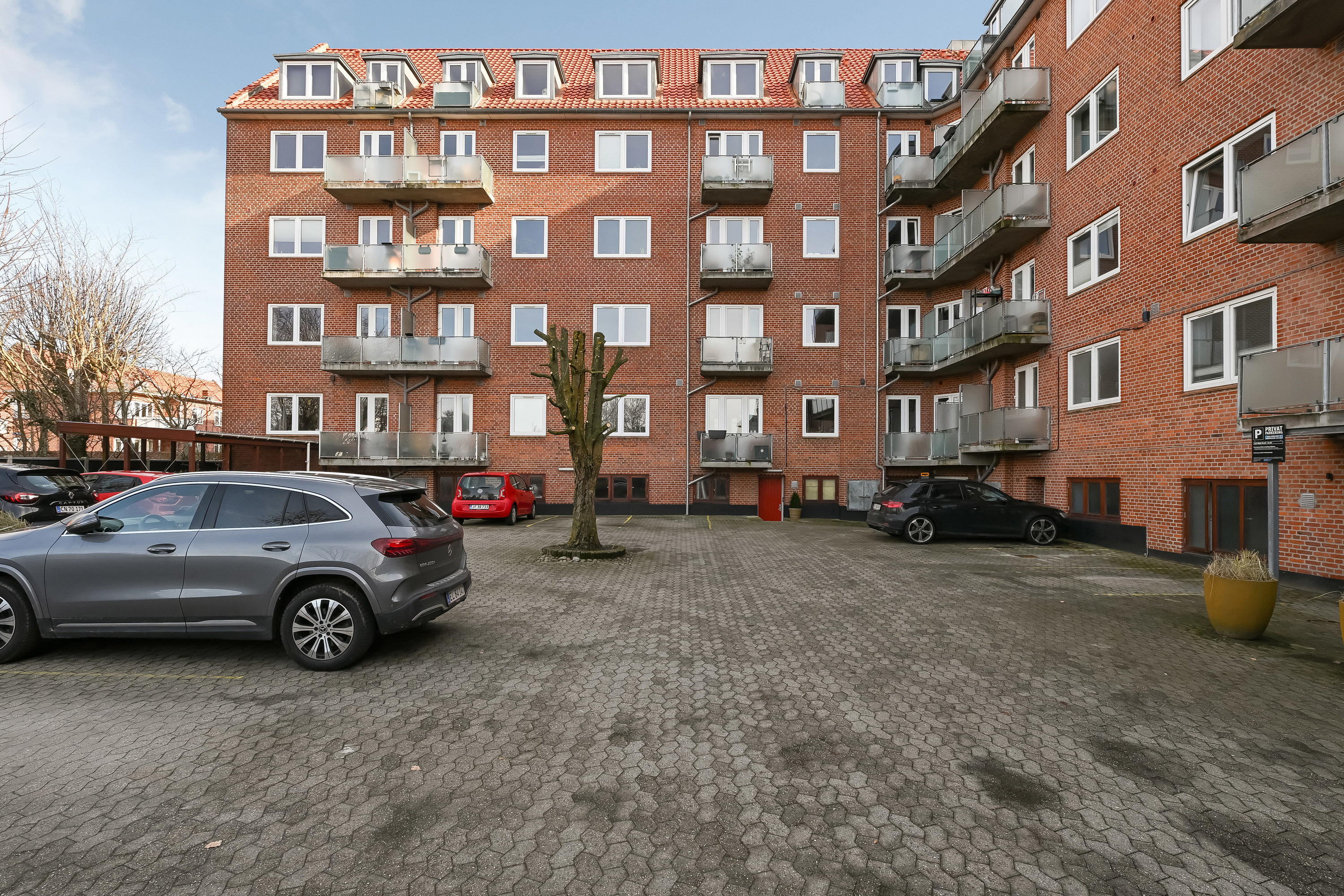 Fremhævet ejendommen billede i fuldskærmstilstand. Billede af Sjællandsgade 32, 1. th., 6700 Esbjerg