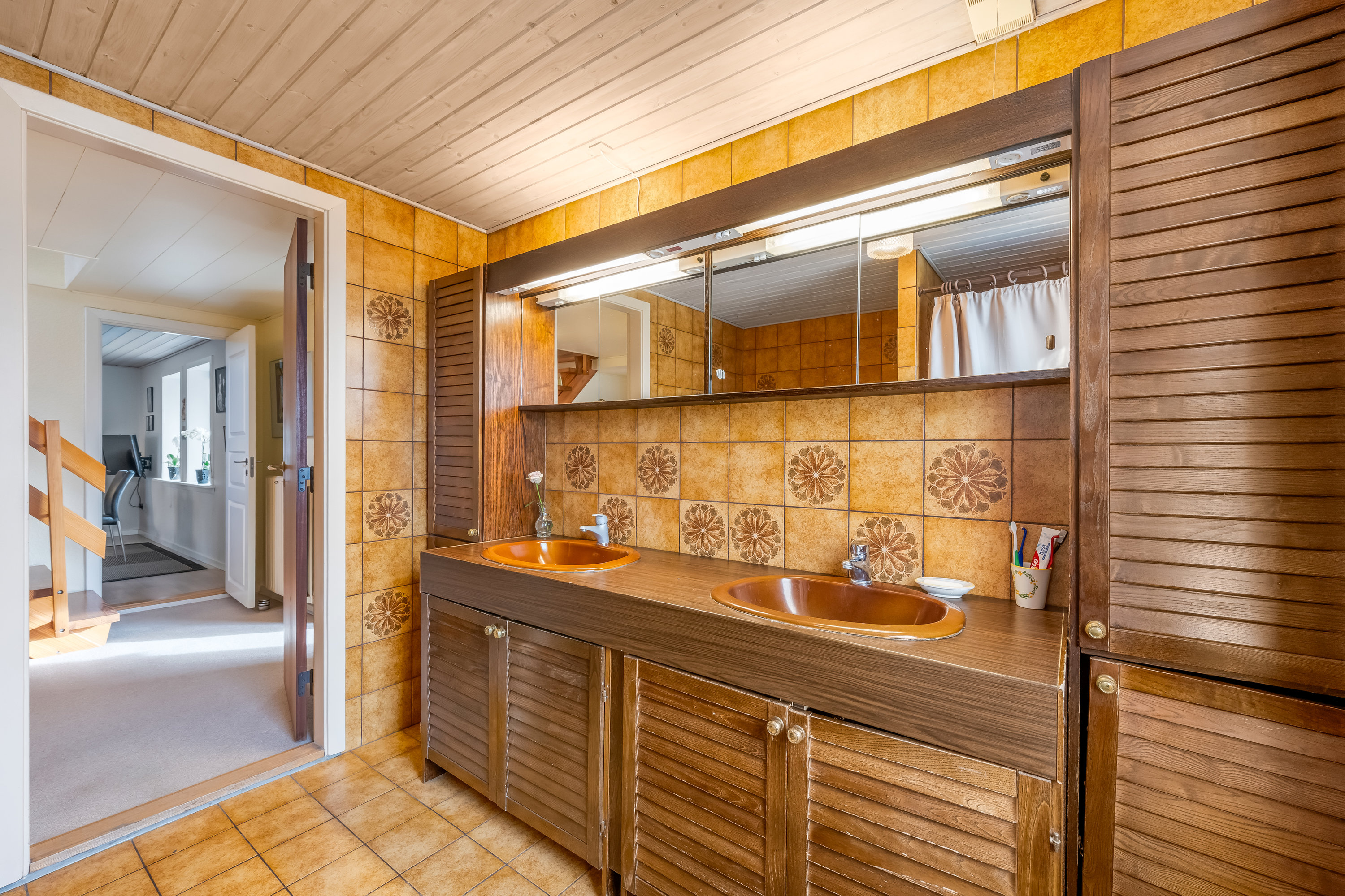 Fremhævet badeværelse billede i fuldskærmstilstand. Billede af Vejlen 4, 6900 Skjern