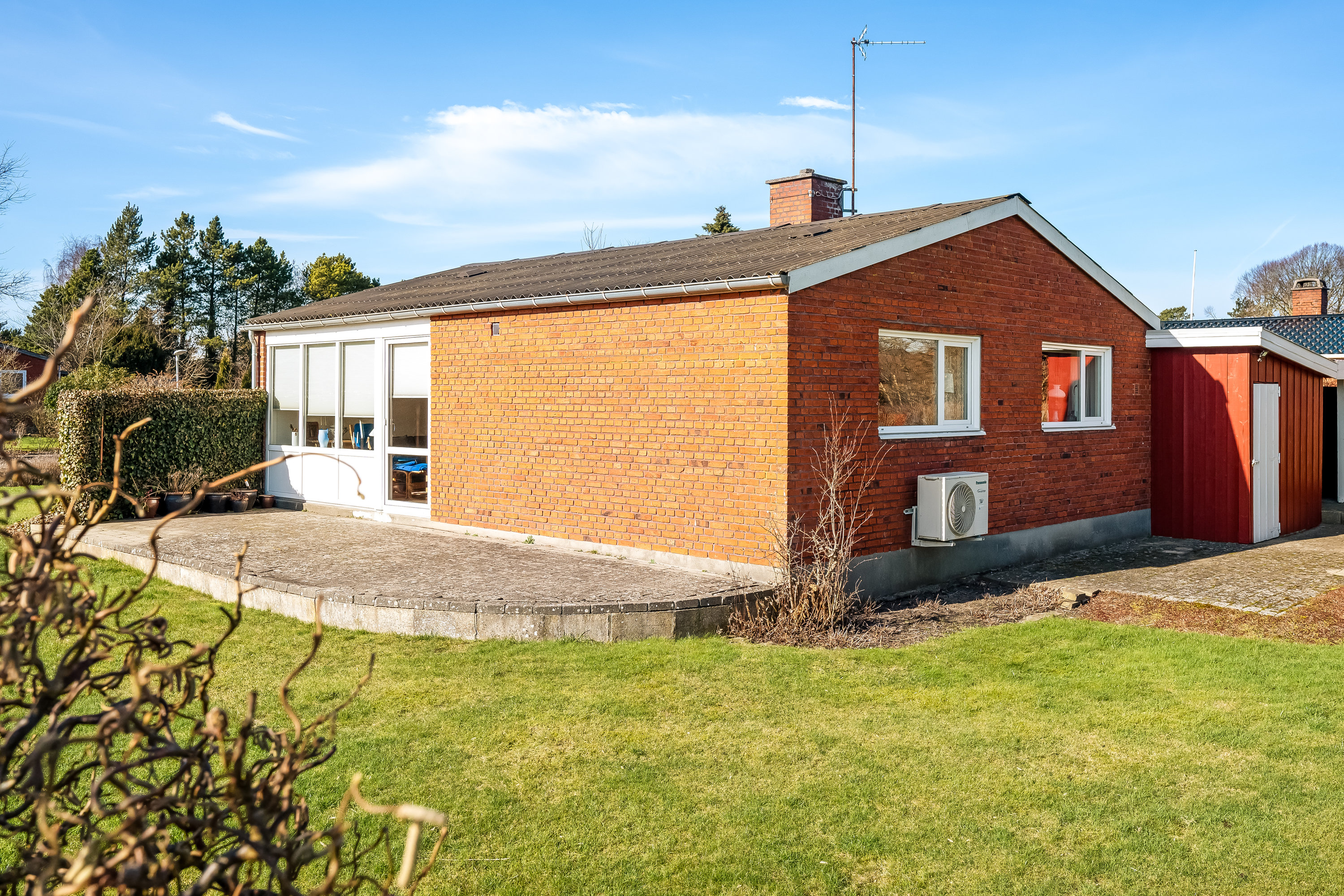 Fremhævet facade billede i fuldskærmstilstand. Billede af Lindevej 3, 6270 Tønder