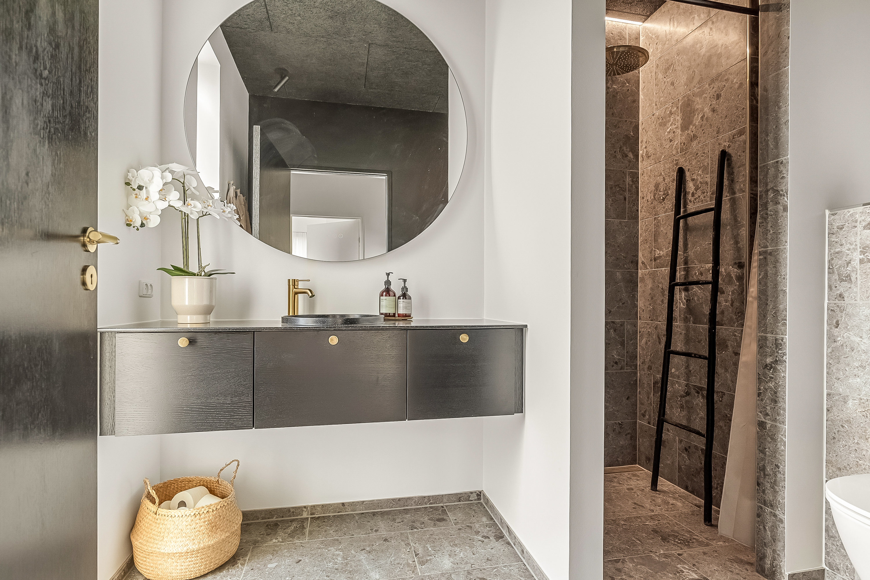 Fremhævet badeværelse billede i fuldskærmstilstand. Billede af Florasvej 54, Søndermarken, 7100 Vejle