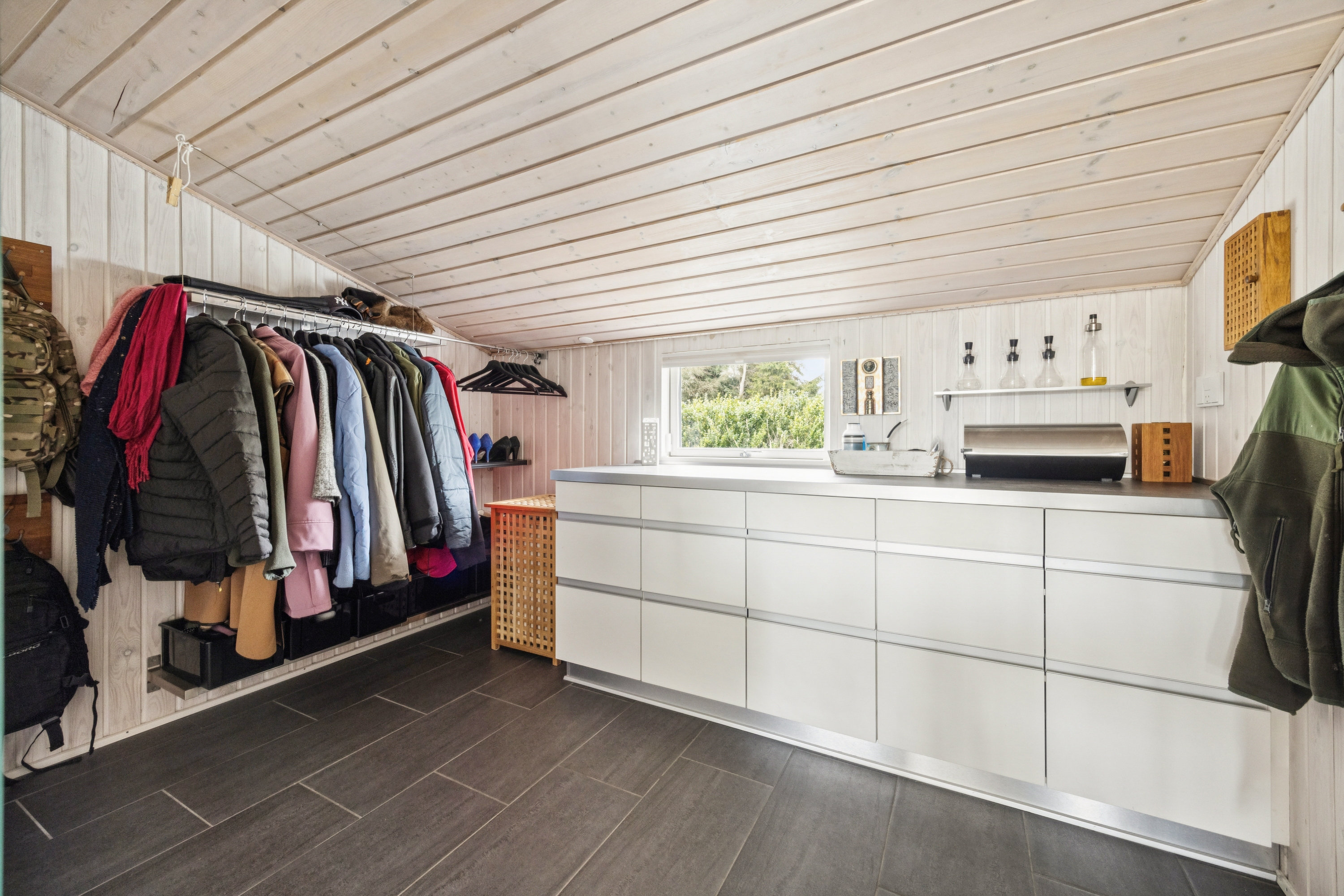 Fremhævet værelse billede i fuldskærmstilstand. Billede af Helbrechtskær 23, 9370 Hals