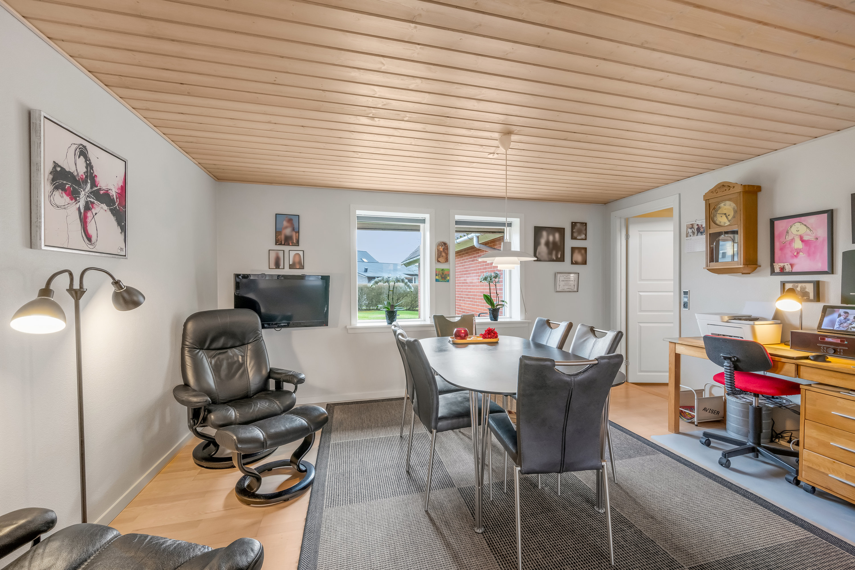 Fremhævet stue billede i fuldskærmstilstand. Billede af Vejlen 4, 6900 Skjern