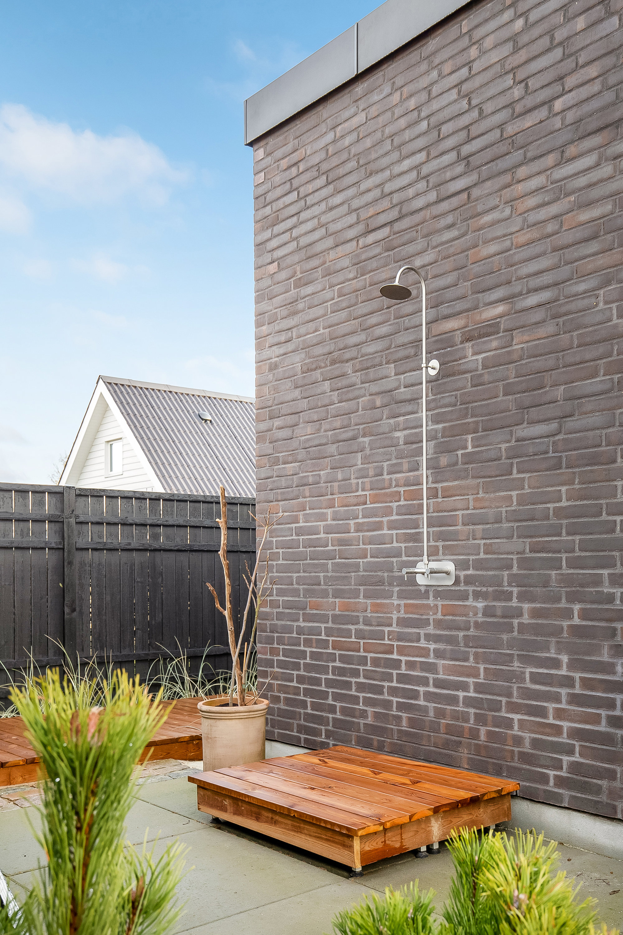 Fremhævet udendørs billede i fuldskærmstilstand. Billede af Florasvej 54, Søndermarken, 7100 Vejle