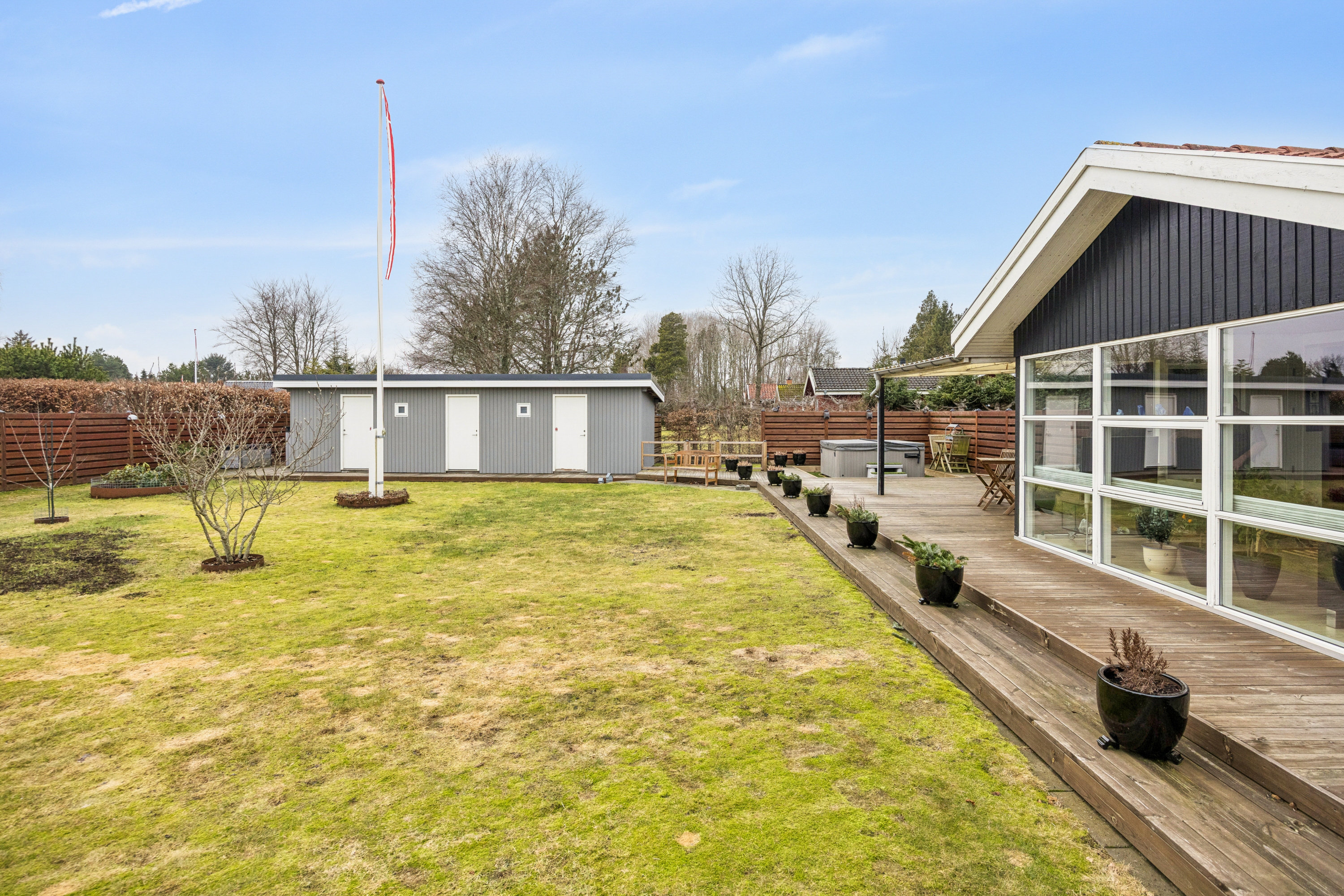 Fremhævet andet billede i fuldskærmstilstand. Billede af Helbrechtskær 23, 9370 Hals