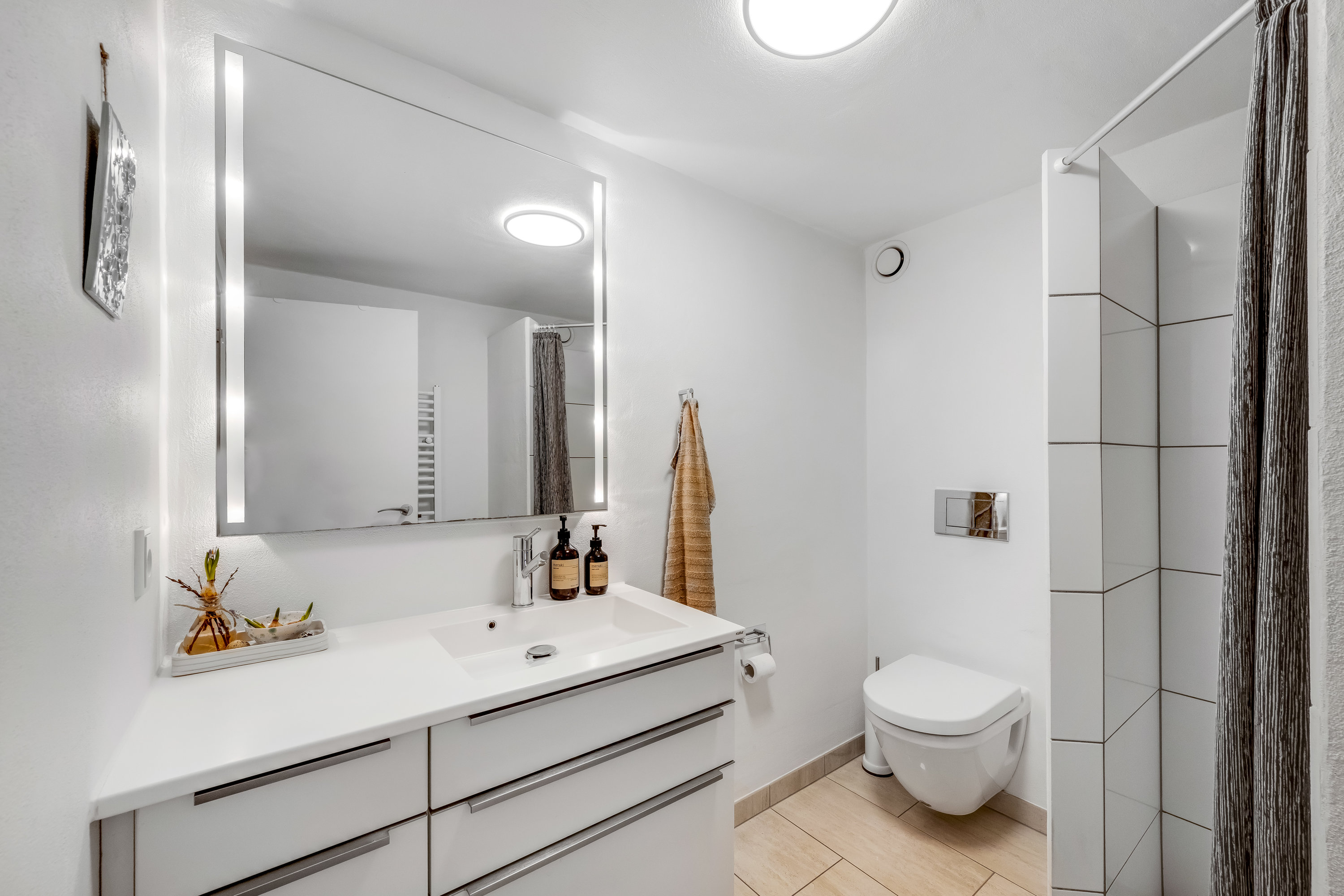 Fremhævet badeværelse billede i fuldskærmstilstand. Billede af Grønnegade 8, 6900 Skjern