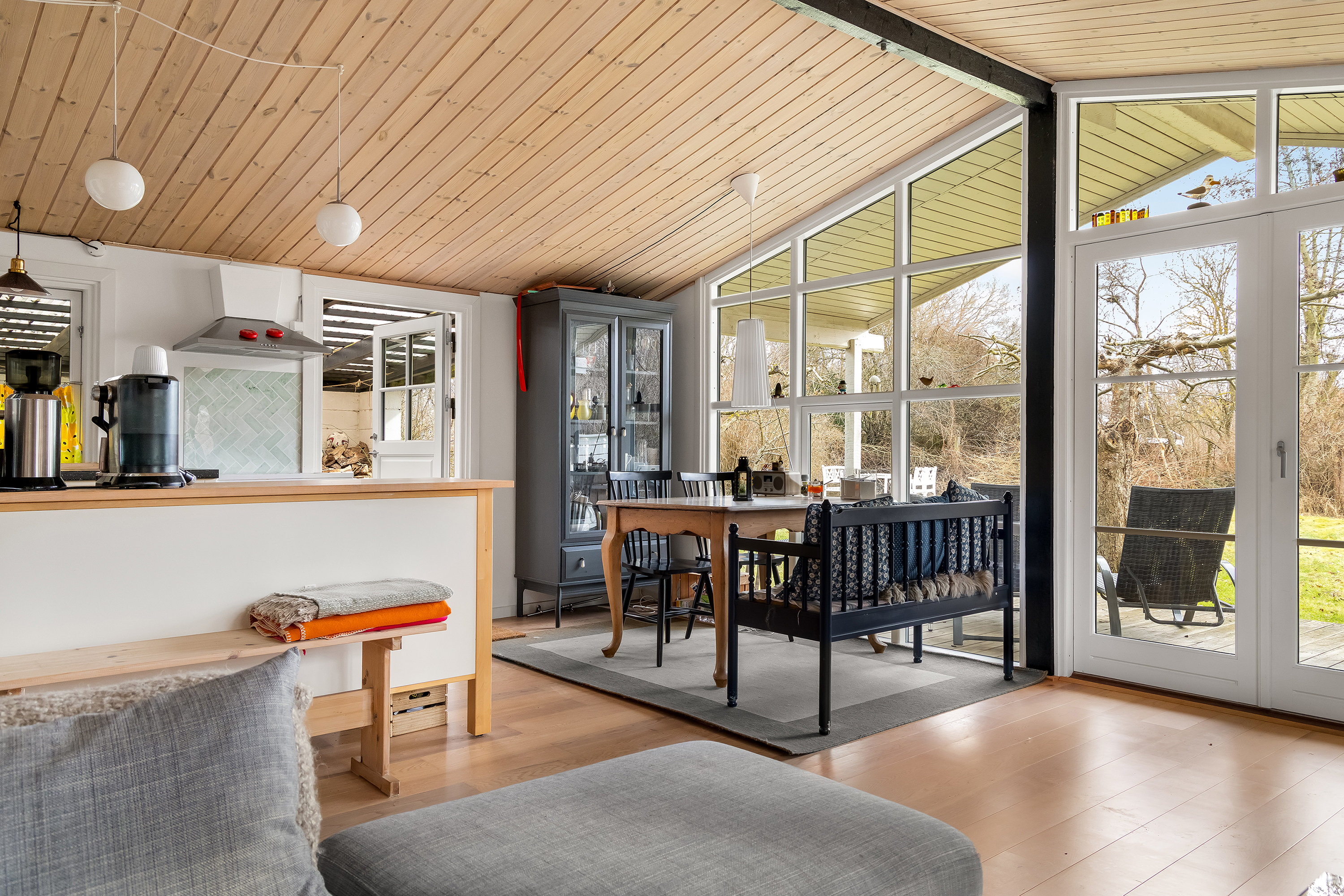 Fremhævet stue billede i fuldskærmstilstand. Billede af Skovengen 17, Kulhuse, 3630 Jægerspris