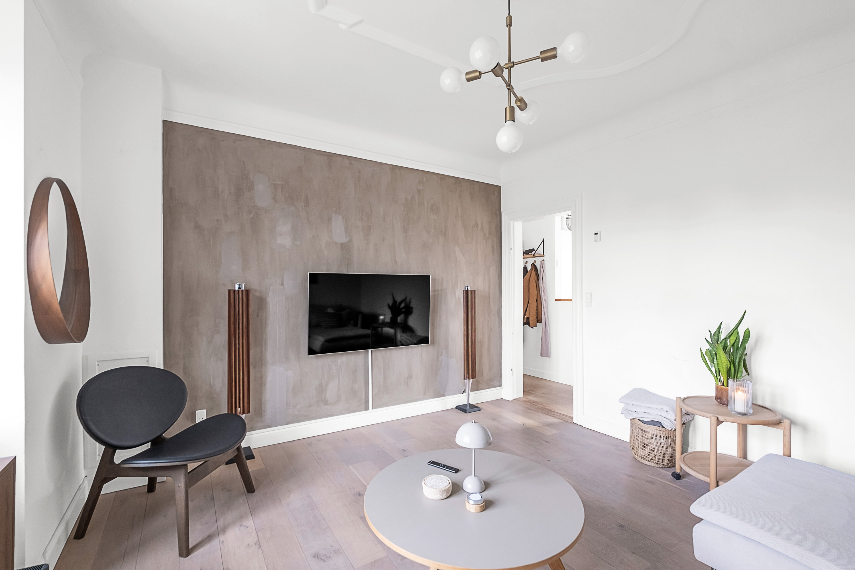 Fremhævet stue billede i fuldskærmstilstand. Billede af Carl Blochs Gade 23, 4. th., 8000 Aarhus C