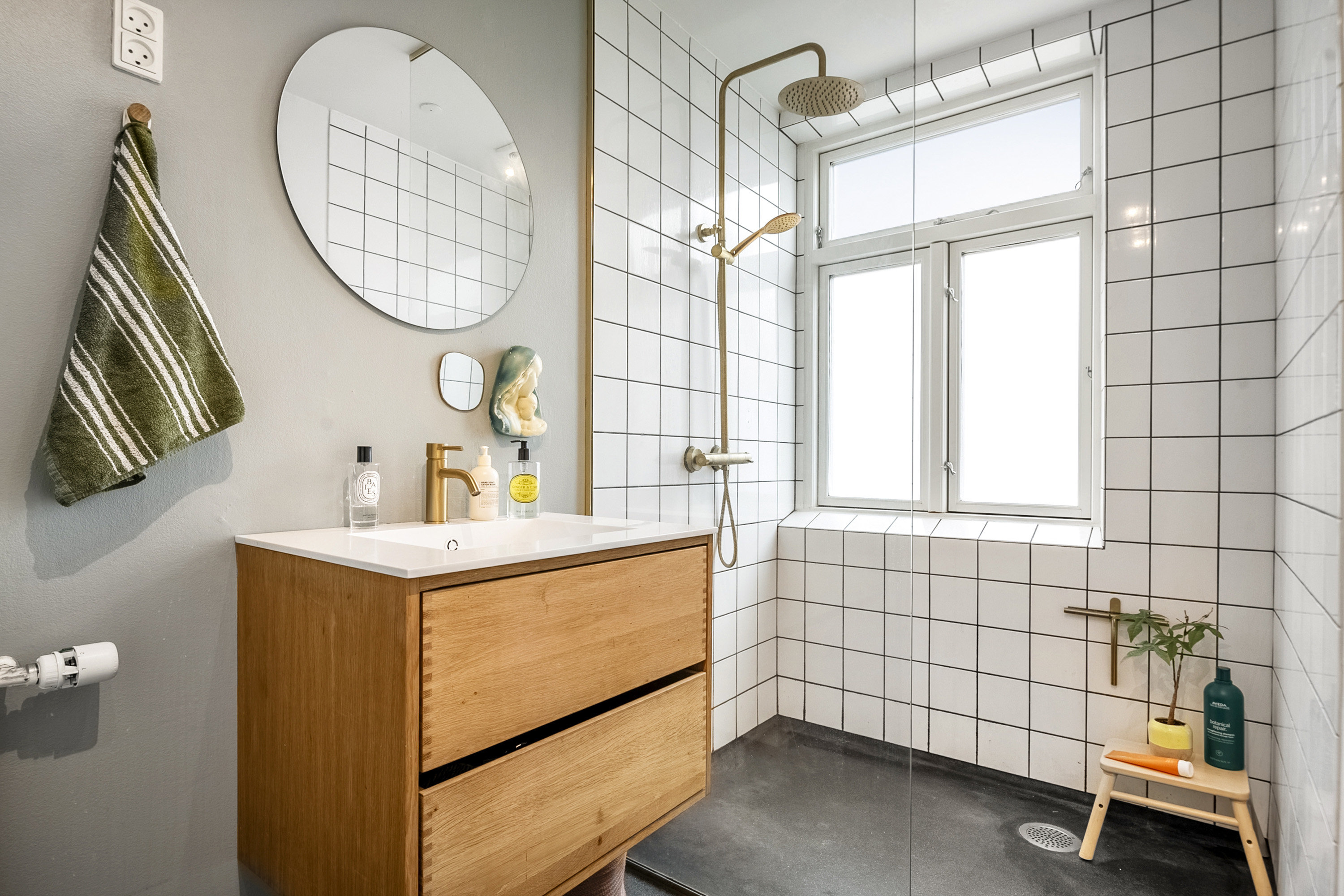 Fremhævet badeværelse billede i fuldskærmstilstand. Billede af Ny Munkegade 66, 1., Øgaderne, 8000 Aarhus C