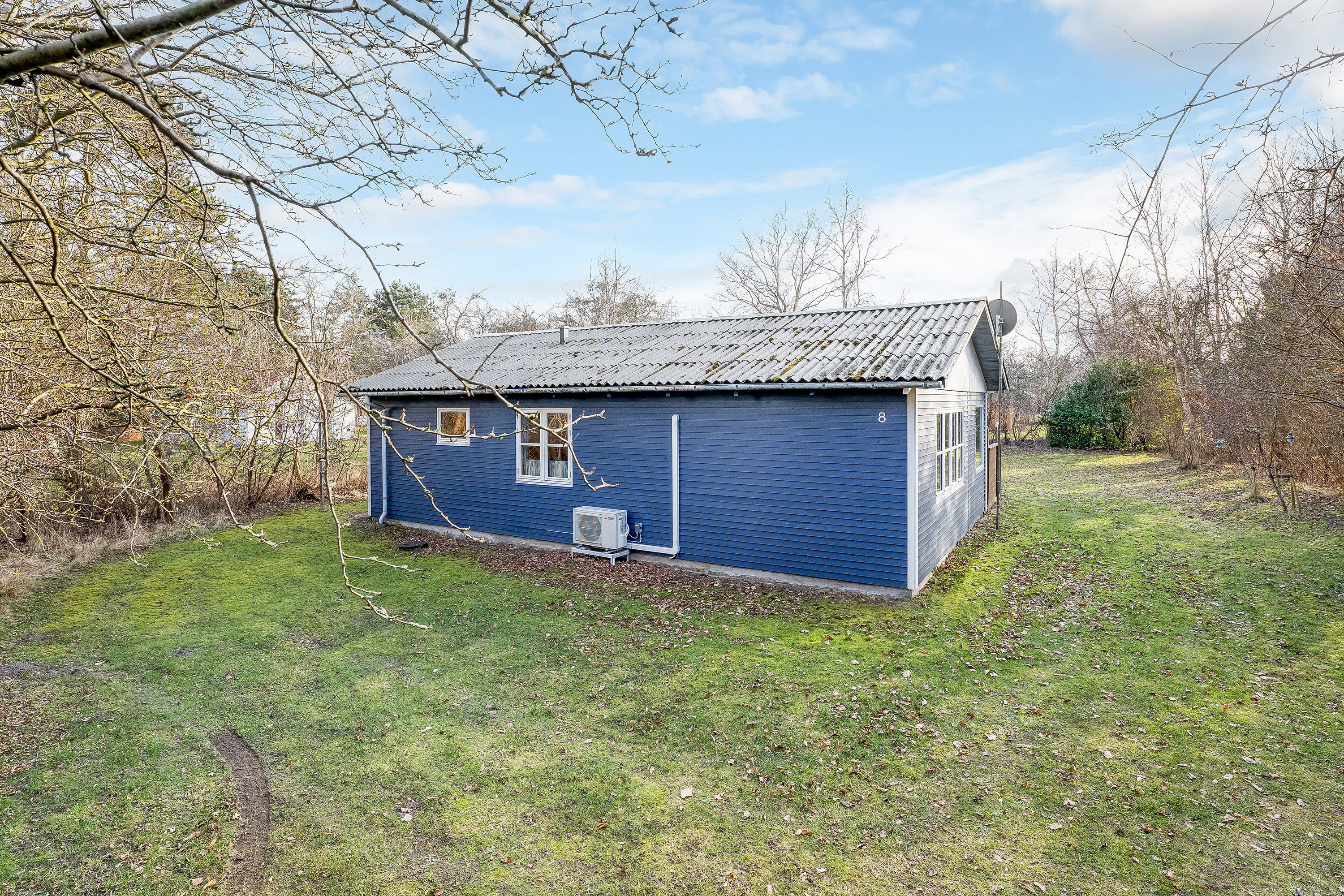 Fremhævet mastefoto billede i fuldskærmstilstand. Billede af Skinnerstræde 8, Hummingen, 4983 Dannemare