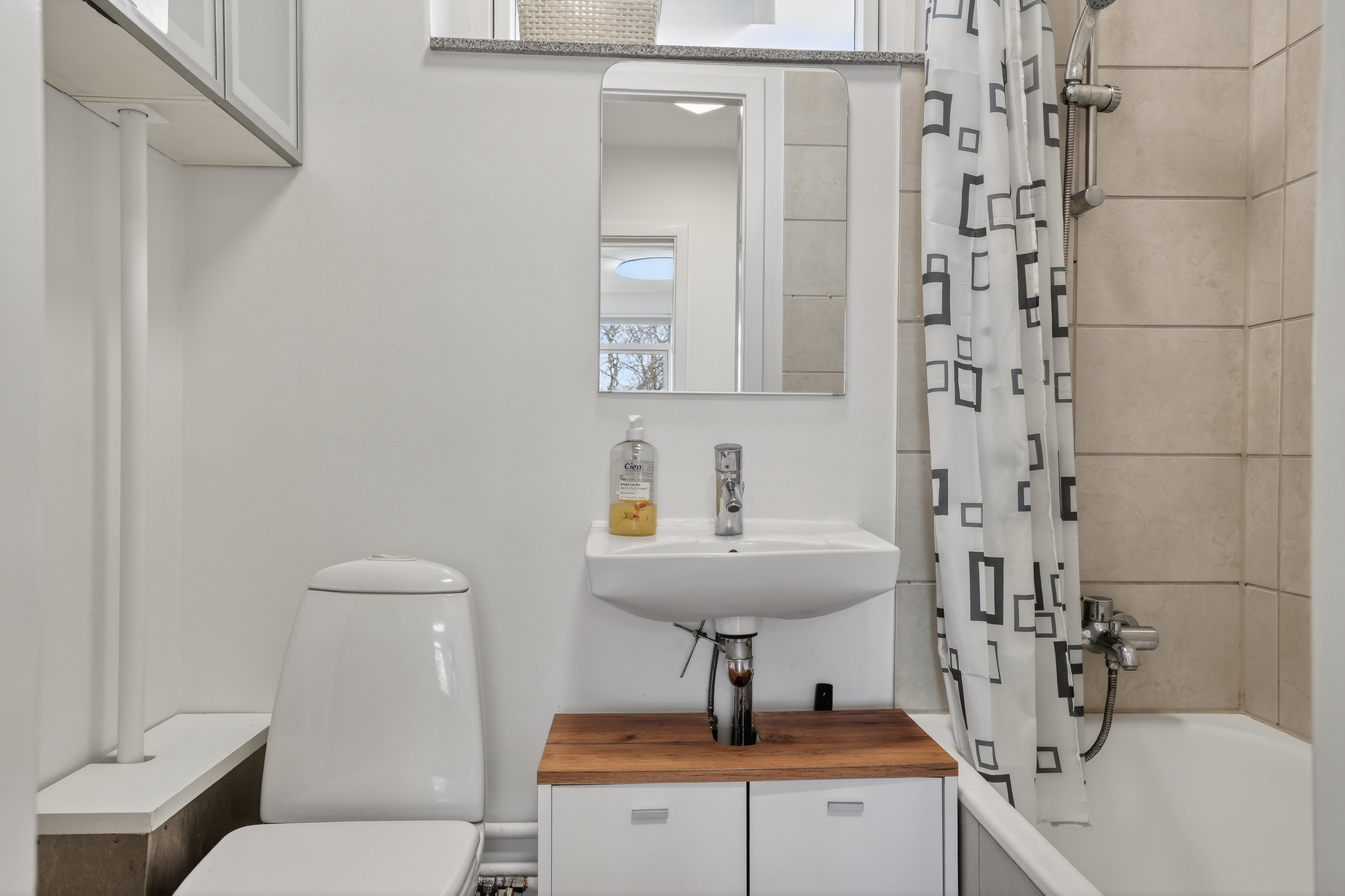 Fremhævet badeværelse billede i fuldskærmstilstand. Billede af Ericavej 163, 2. 307., 2820 Gentofte