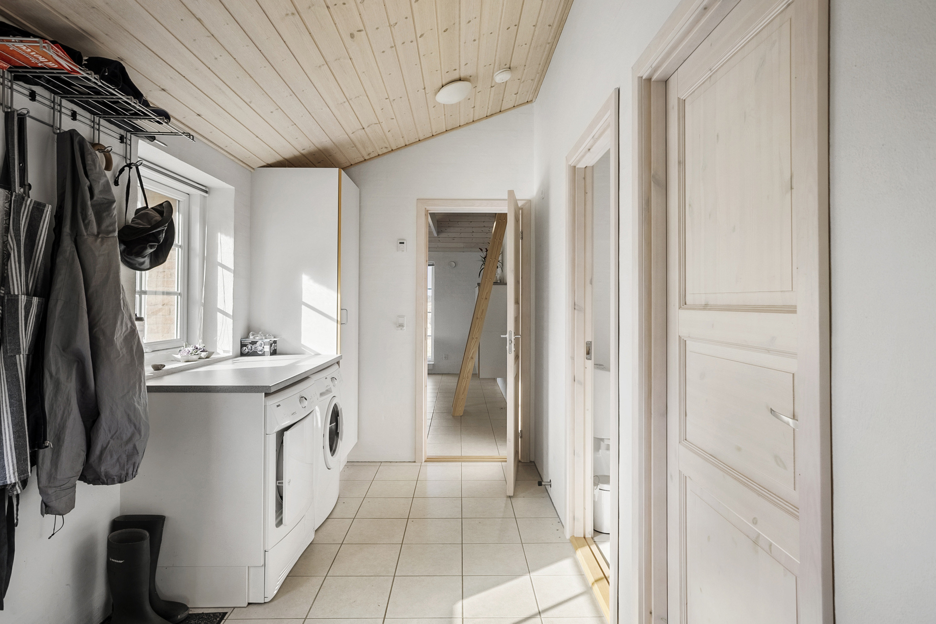 Fremhævet værelse billede i fuldskærmstilstand. Billede af Svollingvej 76, Husby, 6990 Ulfborg