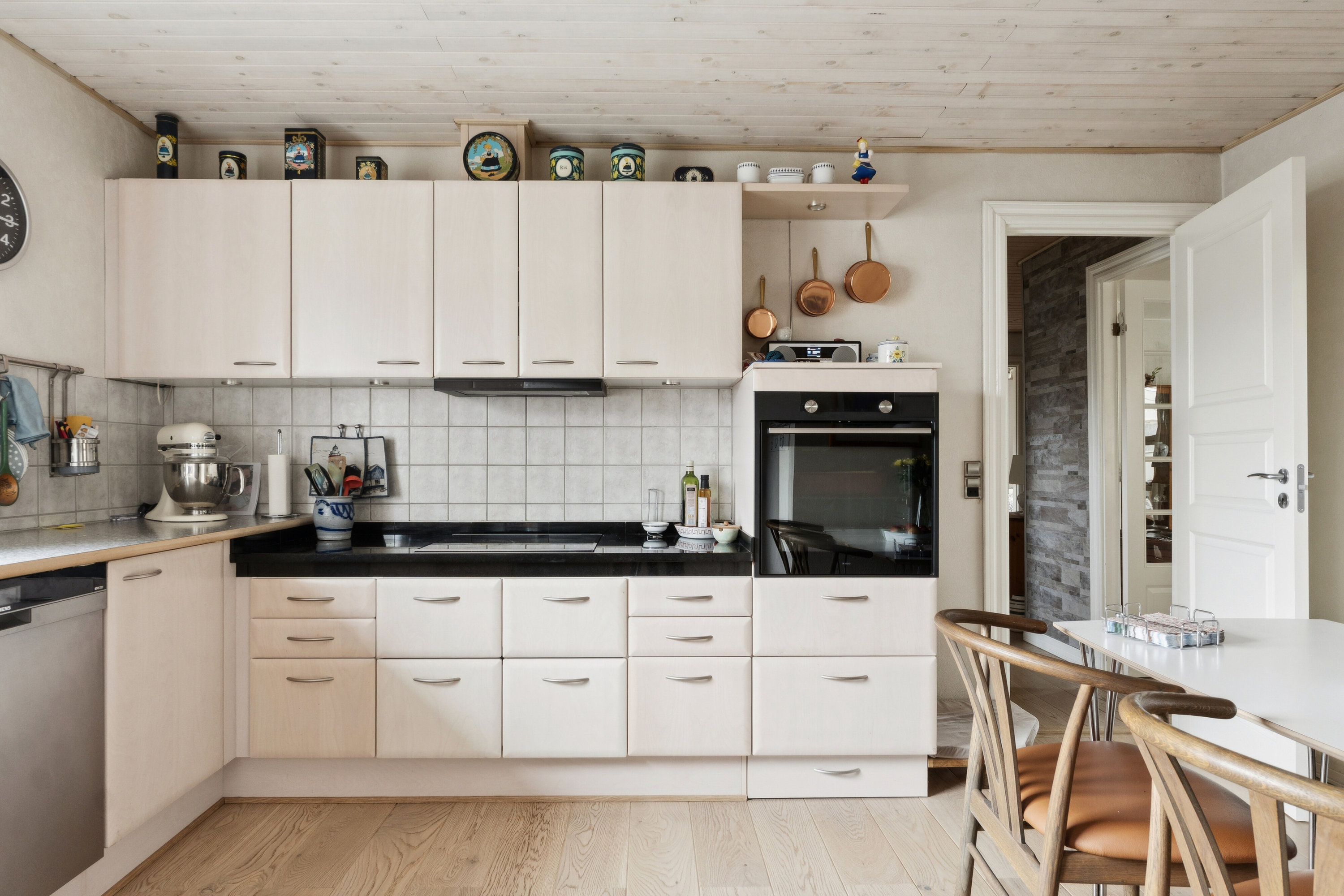 Fremhævet køkken billede i fuldskærmstilstand. Billede af Nygaardsvej 8, 8722 Hedensted