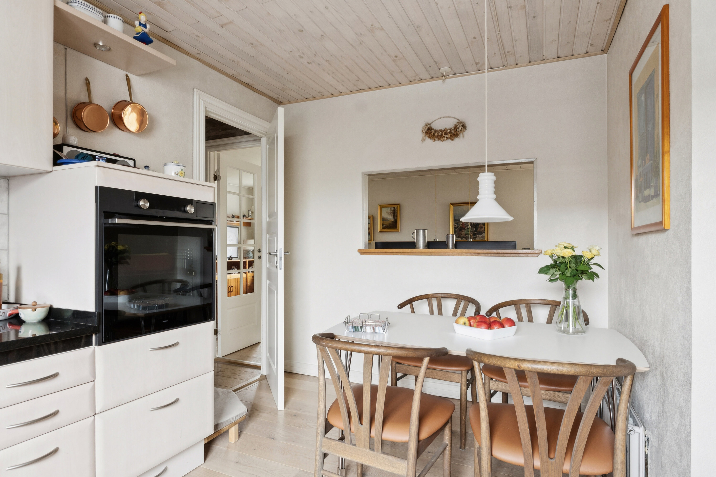 Fremhævet spisestue billede i fuldskærmstilstand. Billede af Nygaardsvej 8, 8722 Hedensted