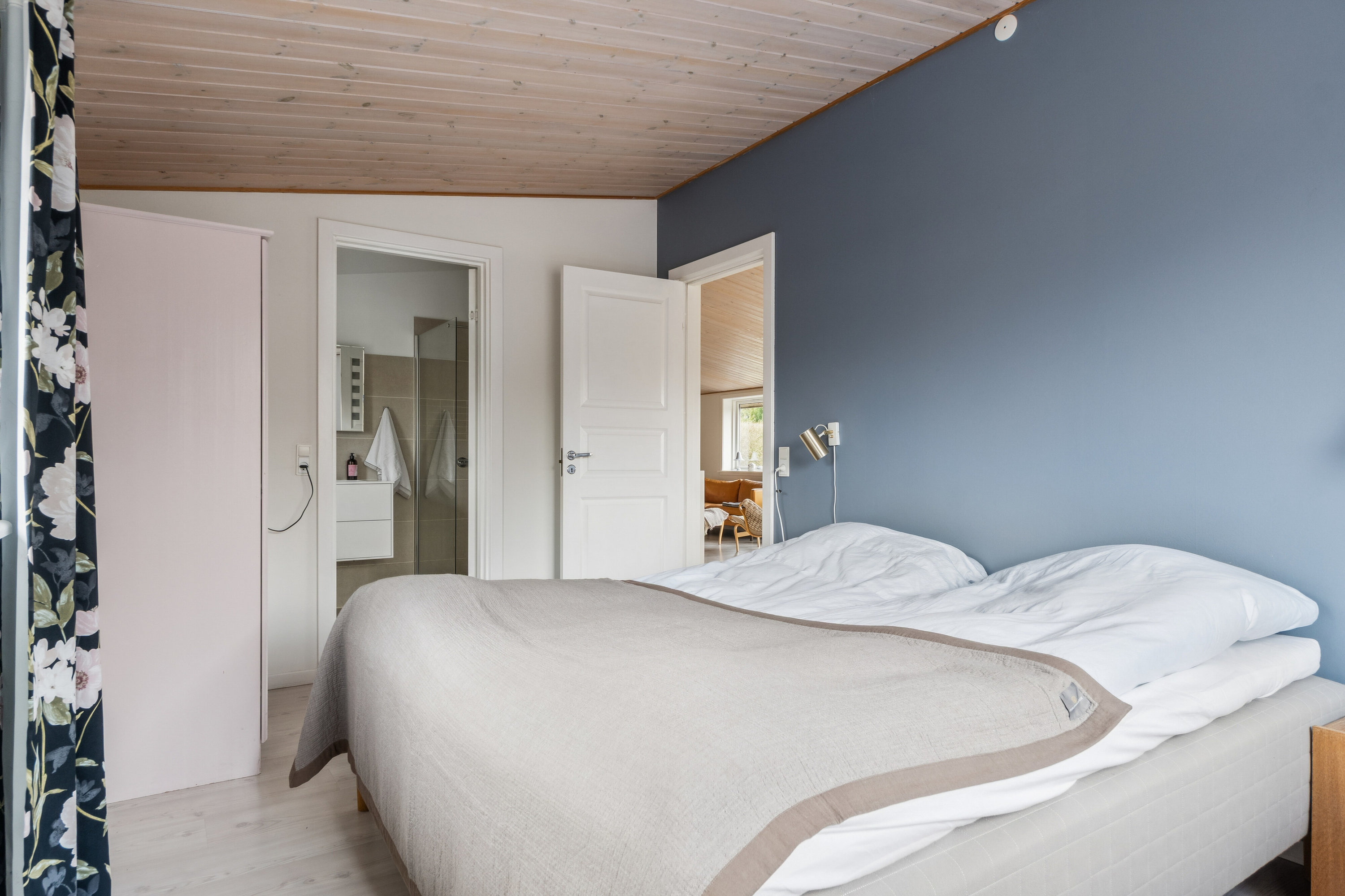 Fremhævet værelse billede i fuldskærmstilstand. Billede af Egelunden 28, Tollerup, 3370 Melby