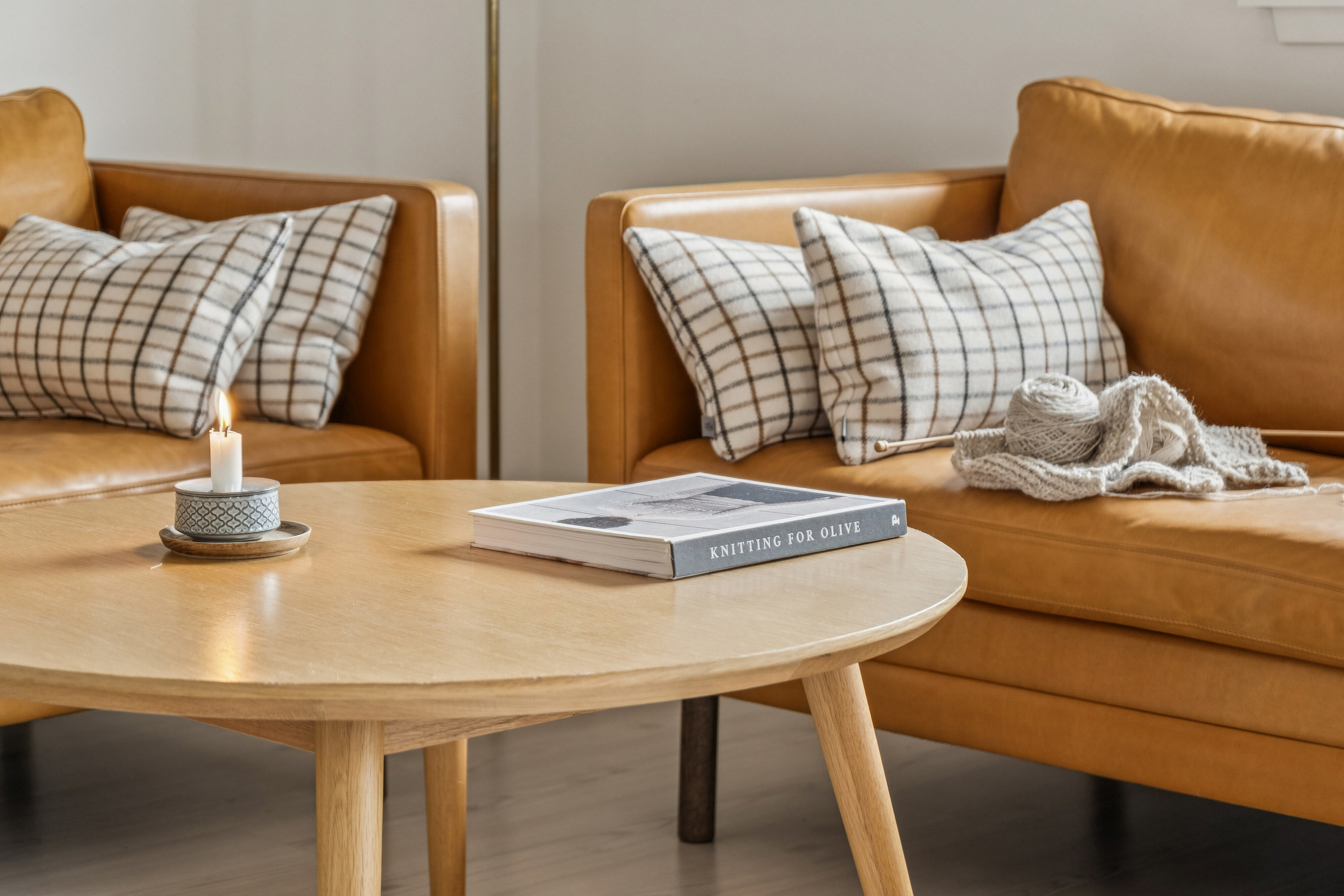 Fremhævet stue billede i fuldskærmstilstand. Billede af Egelunden 28, Tollerup, 3370 Melby