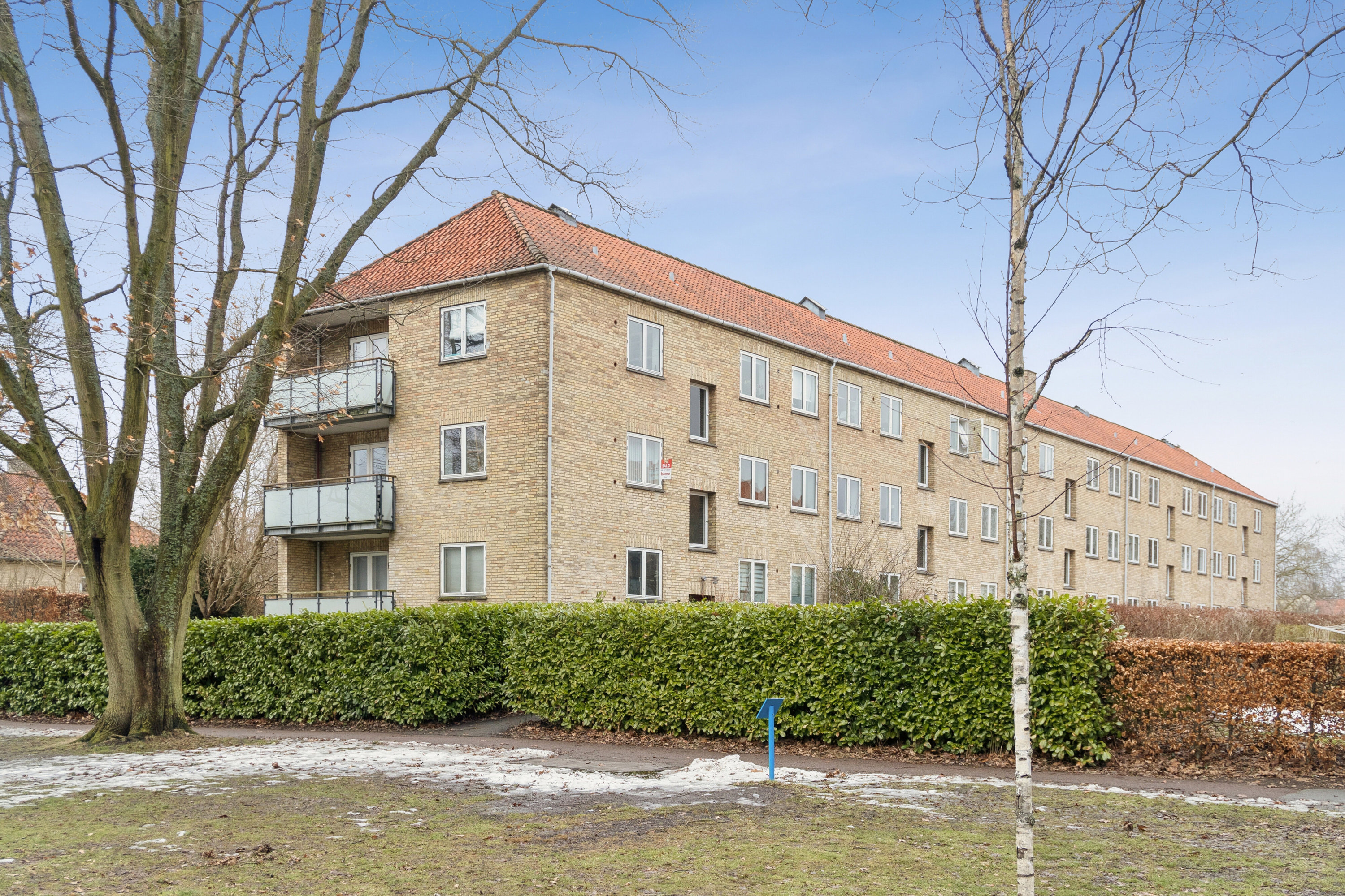 Fremhævet gårdmiljø billede i fuldskærmstilstand. Billede af Frederiksdalsvej 105C, 1. tv., 2830 Virum