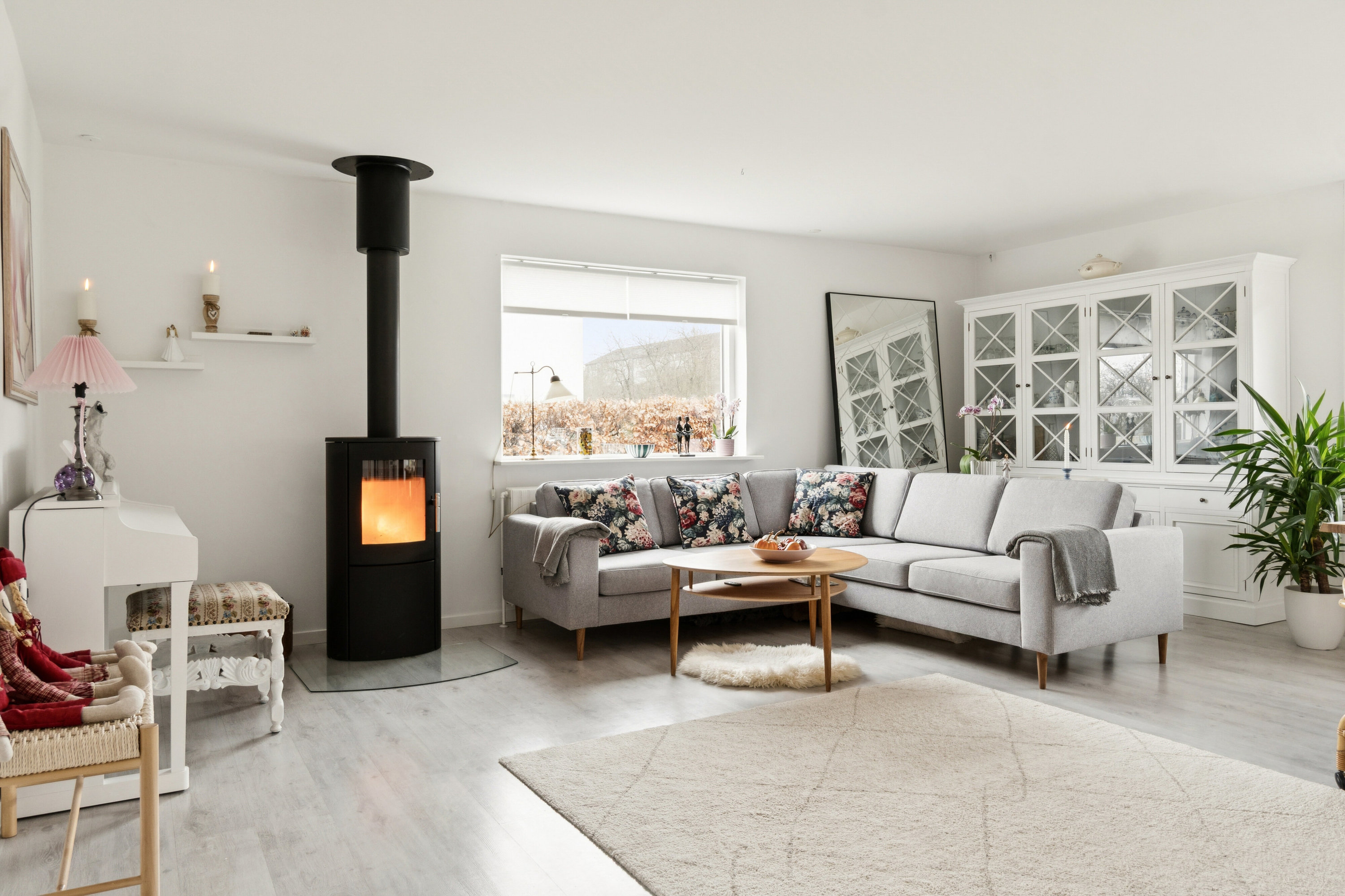 Fremhævet stue billede i fuldskærmstilstand. Billede af Ægirsvej 34, 4200 Slagelse