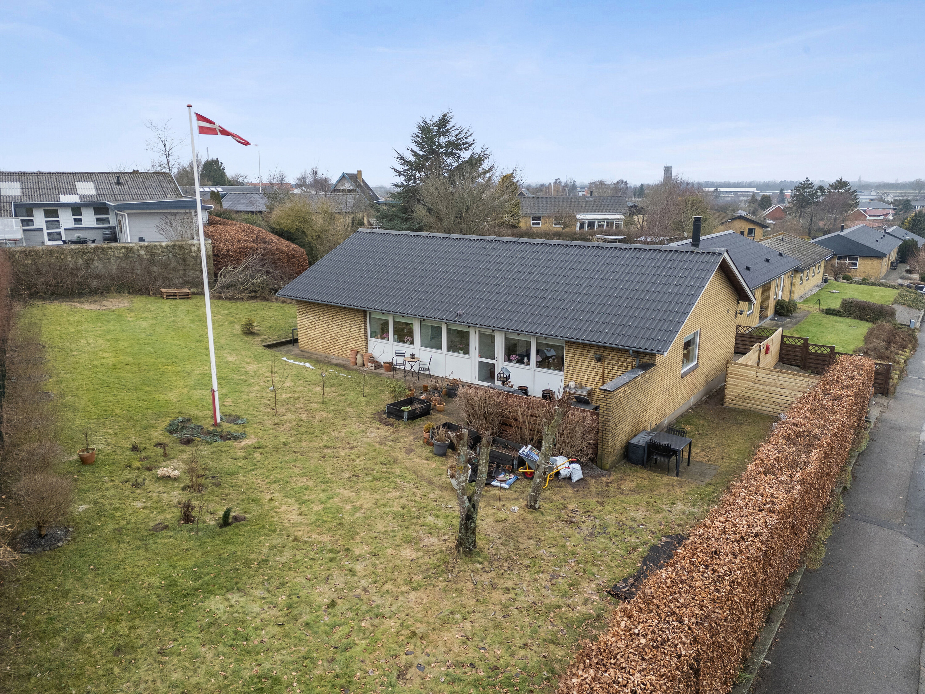 Fremhævet set fra vejen billede i fuldskærmstilstand. Billede af Ægirsvej 34, 4200 Slagelse