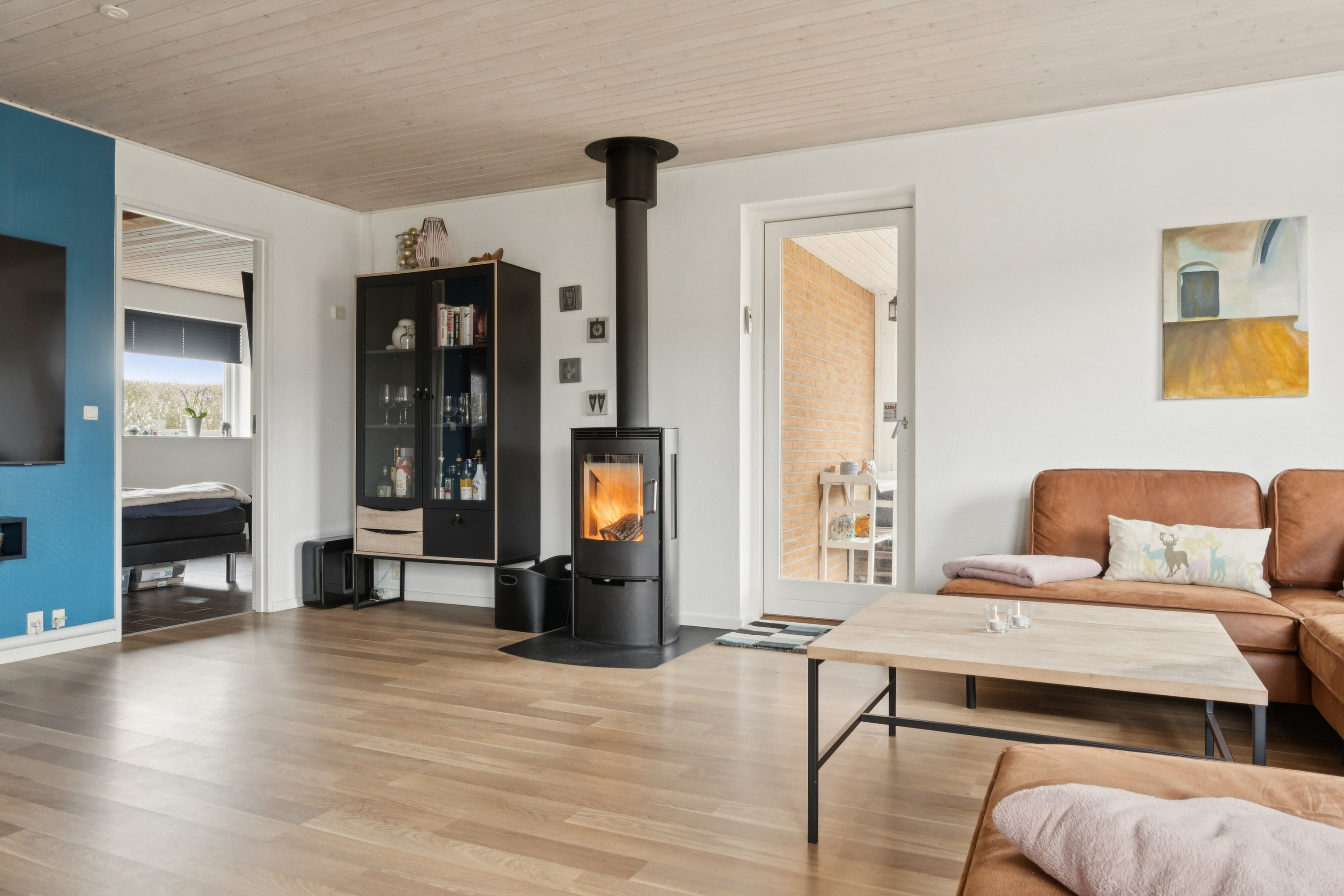 Fremhævet stue billede i fuldskærmstilstand. Billede af Pærevej 7, 4070 Kirke Hyllinge