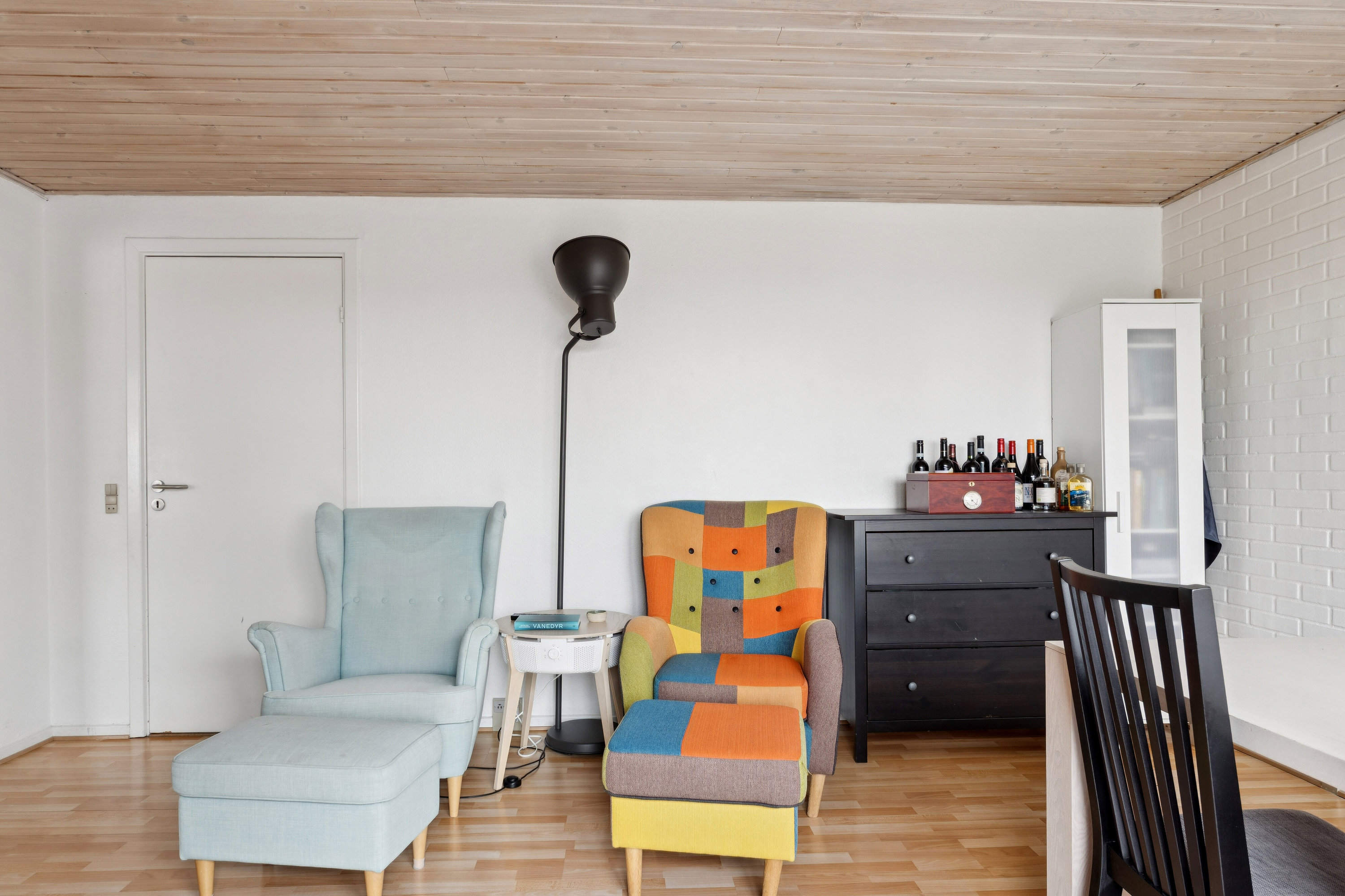 Fremhævet stue billede i fuldskærmstilstand. Billede af Spireavej 20, Skovby, 8464 Galten