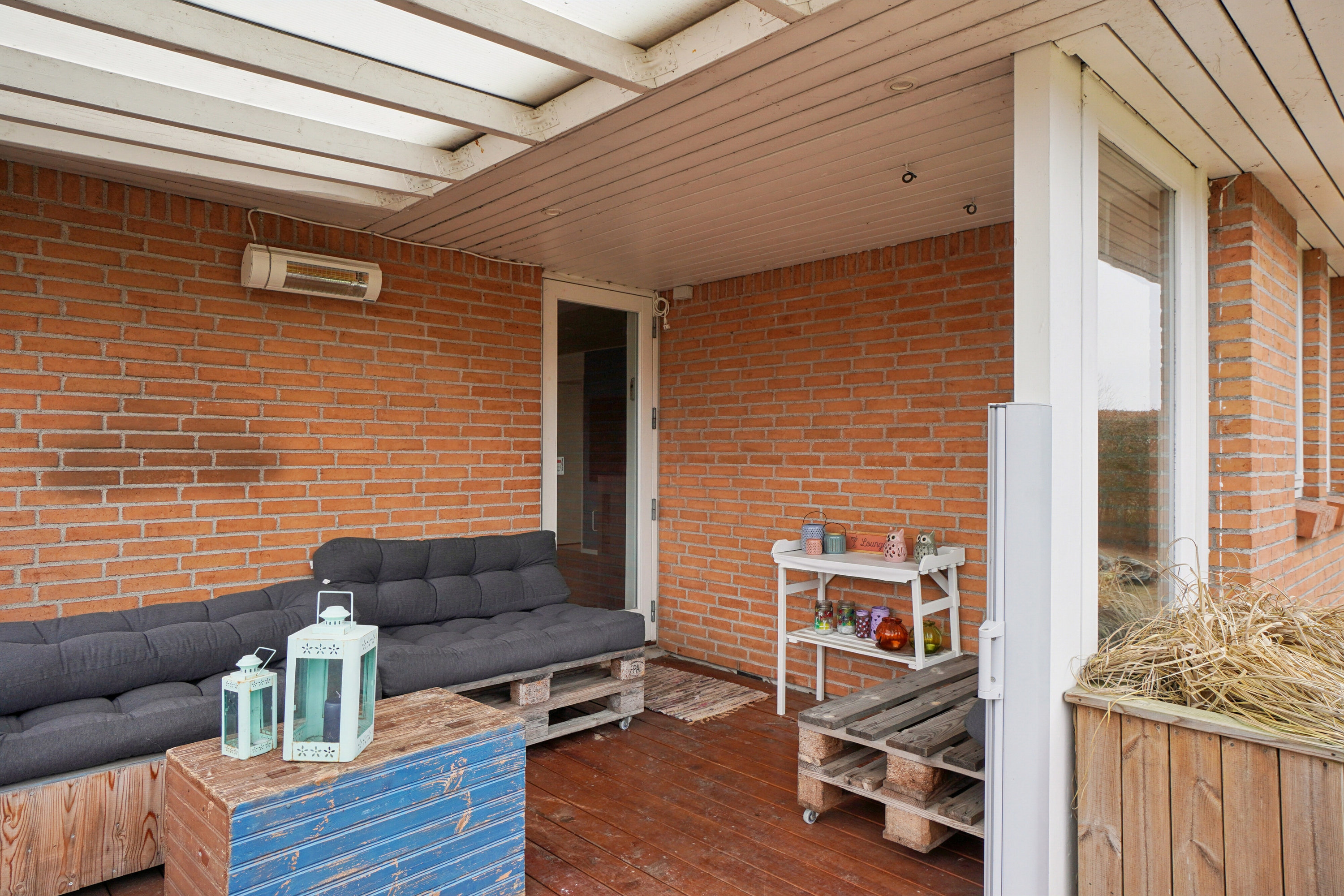 Fremhævet overdækket terrasse billede i fuldskærmstilstand. Billede af Pærevej 7, 4070 Kirke Hyllinge