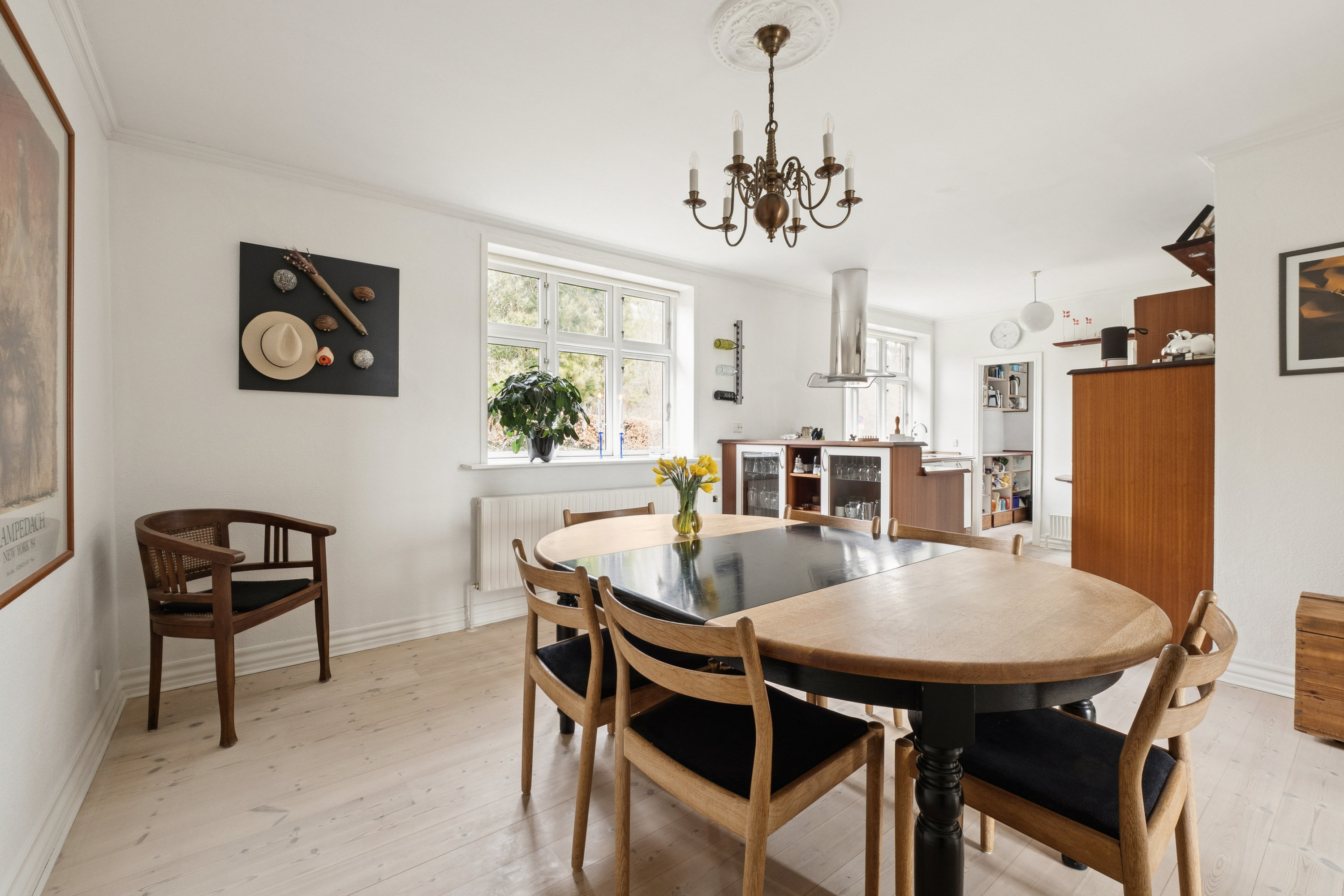 Fremhævet stue billede i fuldskærmstilstand. Billede af Kirkebakken 8, 7800 Skive