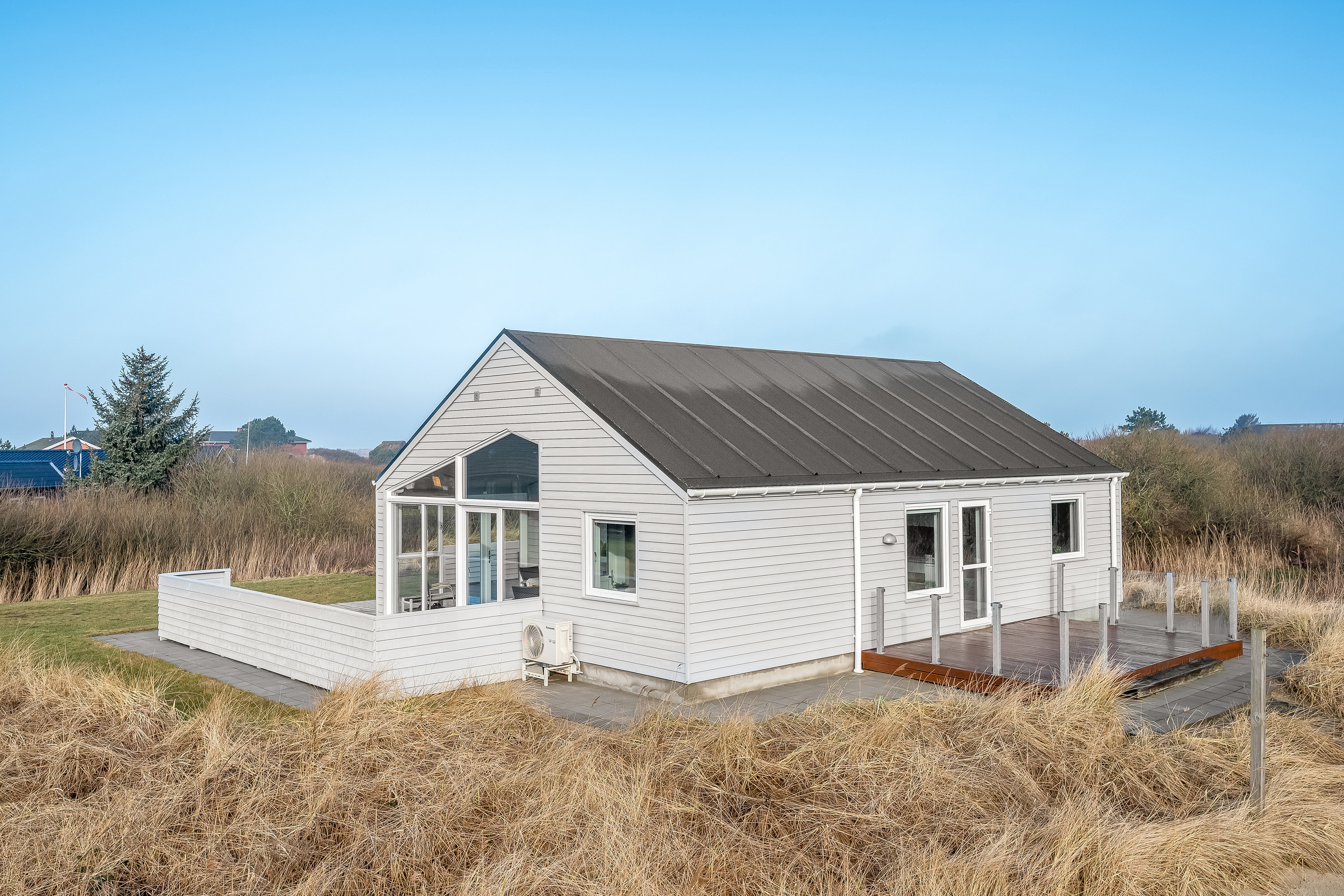Fremhævet facade billede i fuldskærmstilstand. Billede af Lakolk 195, Lakolk, 6792 Rømø