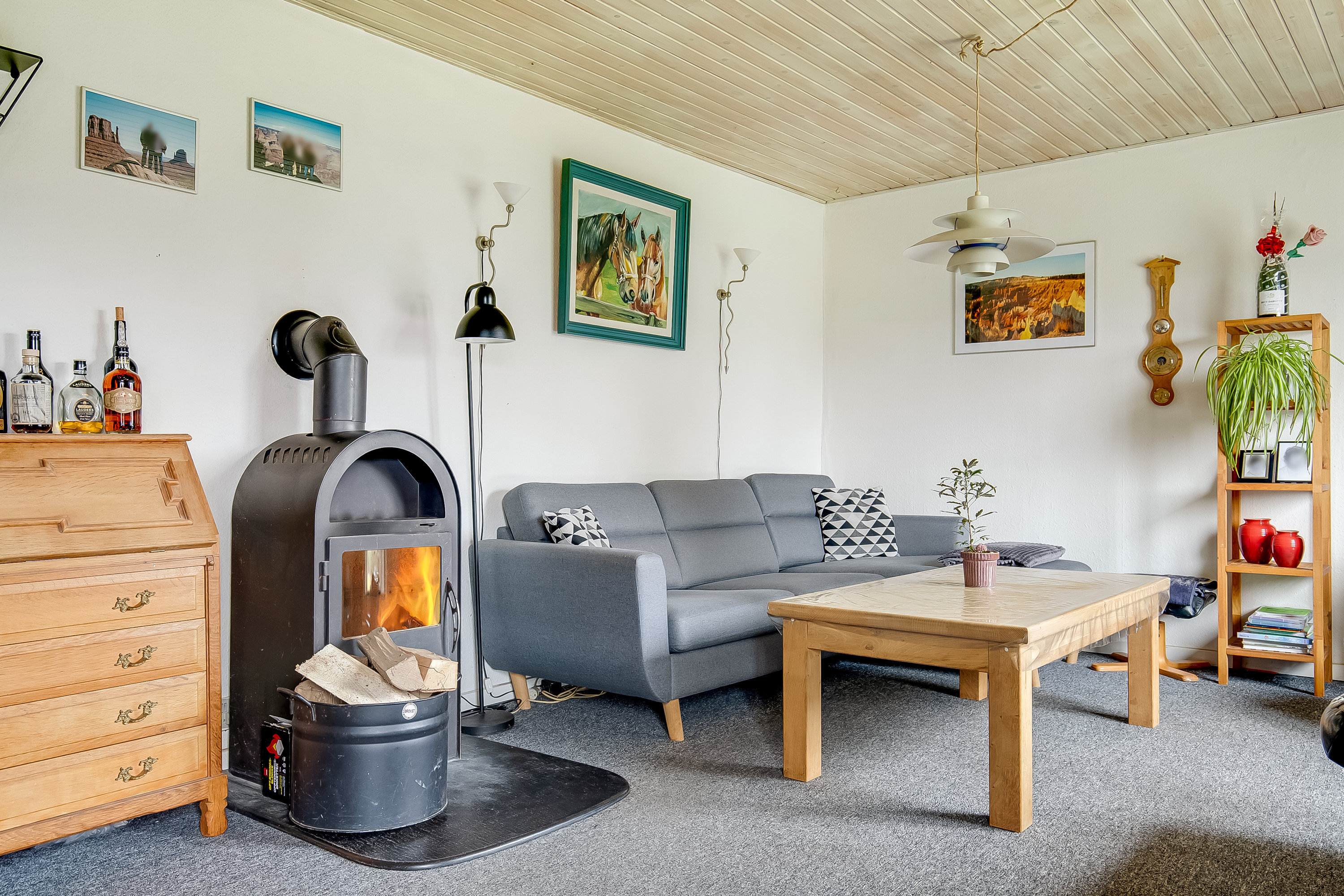 Fremhævet stue billede i fuldskærmstilstand. Billede af Almind Østergade 16, 6051 Almind