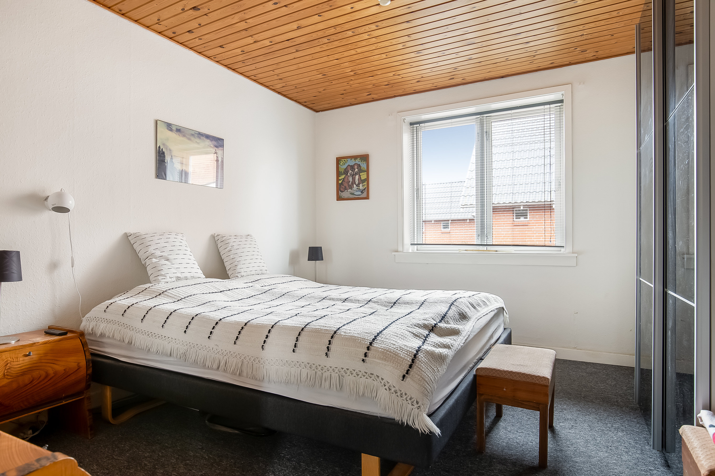 Fremhævet soveværelse billede i fuldskærmstilstand. Billede af Almind Østergade 16, 6051 Almind