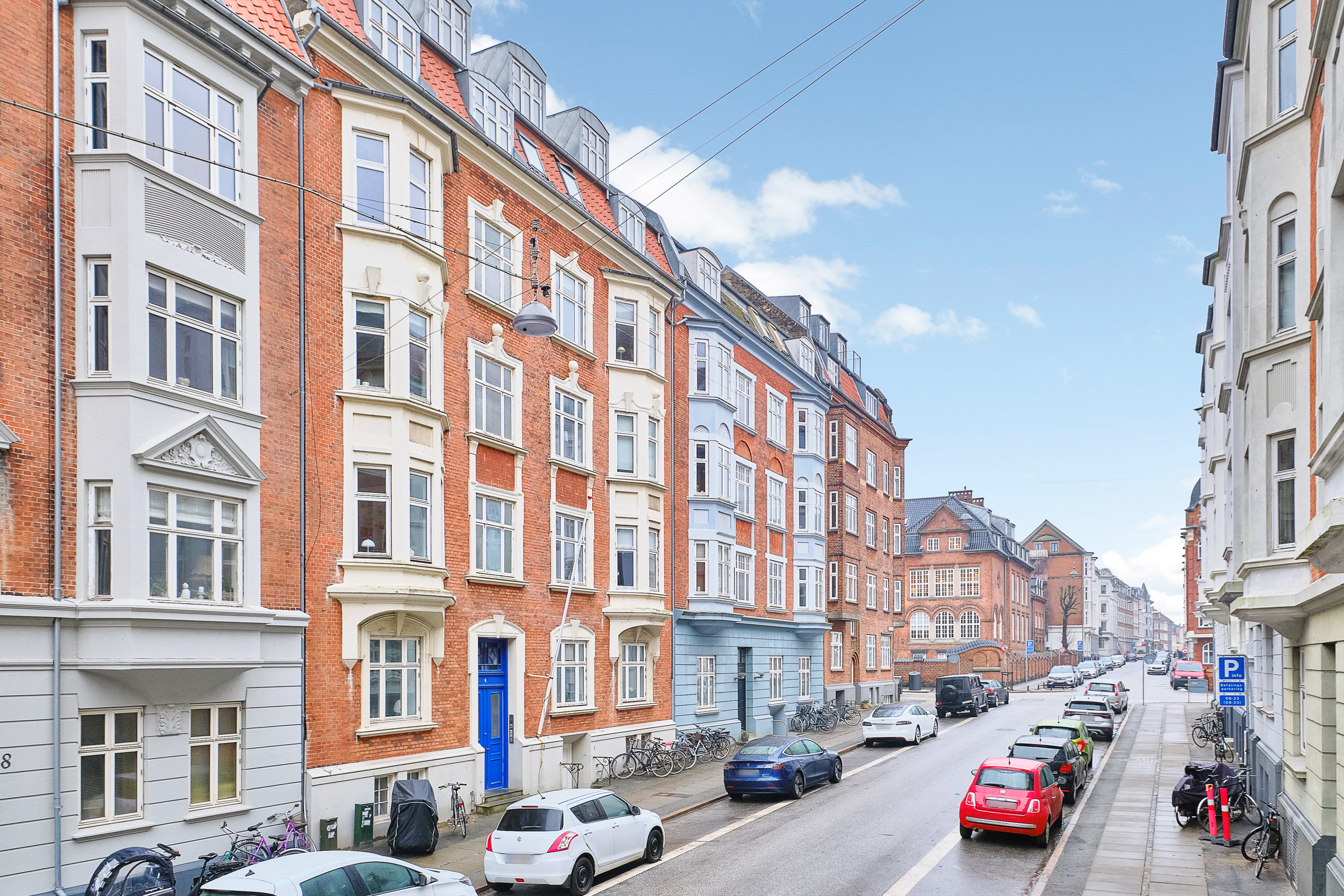 Fremhævet facade billede i fuldskærmstilstand. Billede af J. Michaelsens Gade 6, 4. tv., 8000 Aarhus C