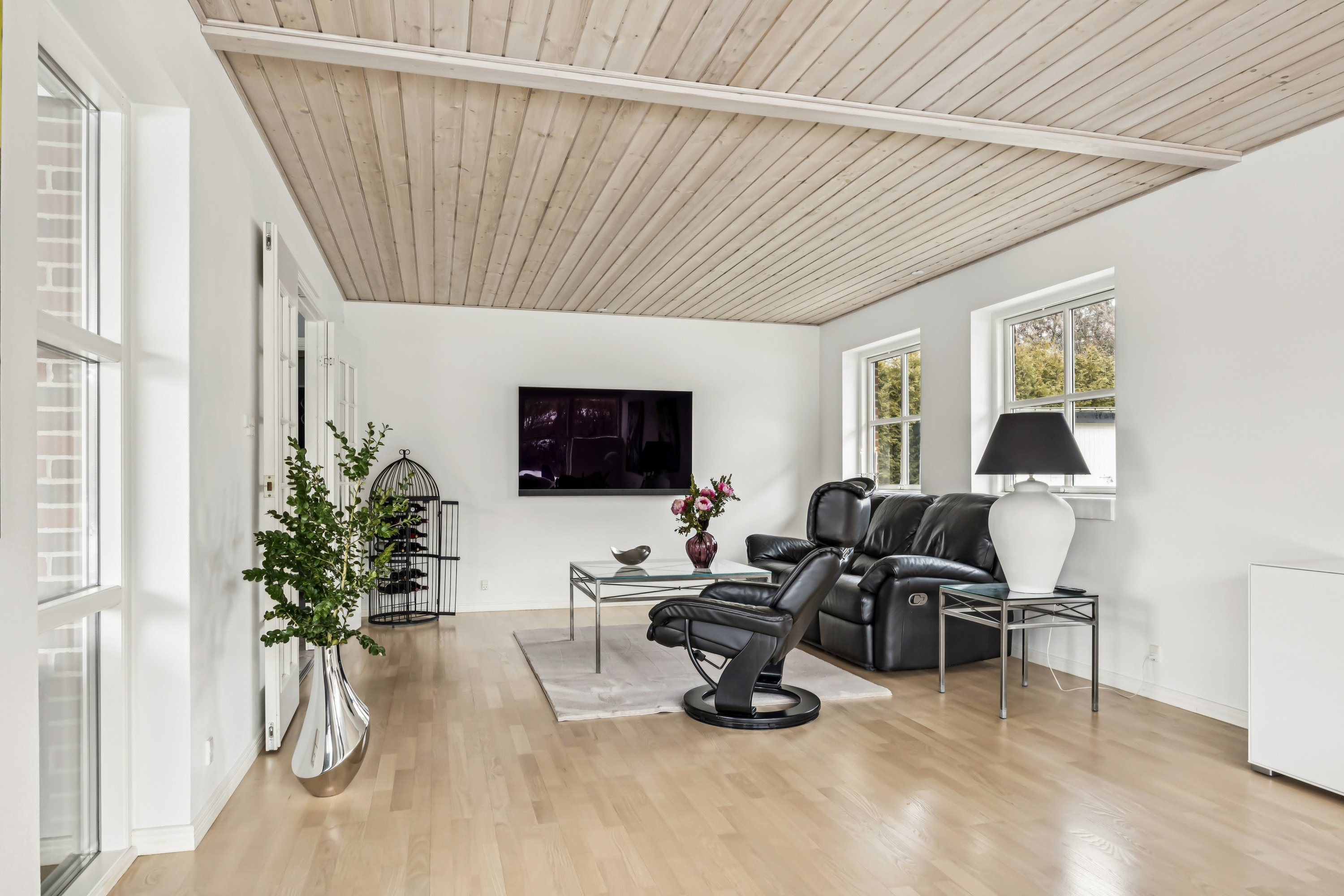 Fremhævet stue billede i fuldskærmstilstand. Billede af Mosevej 14, Ejby, 4623 Lille Skensved