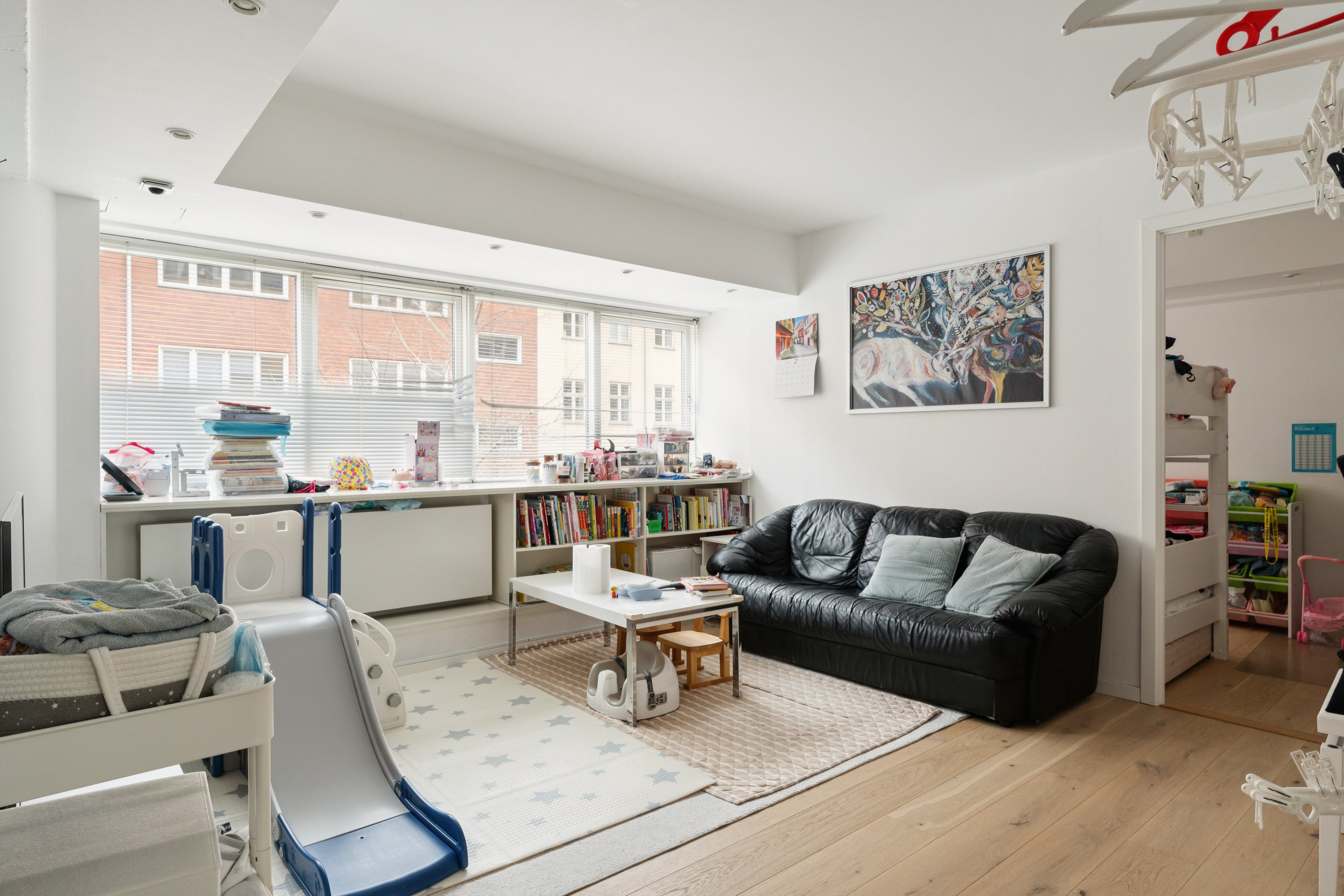 Fremhævet stue billede i fuldskærmstilstand. Billede af Tåsingegade 29, 1. 14., 2100 København Ø