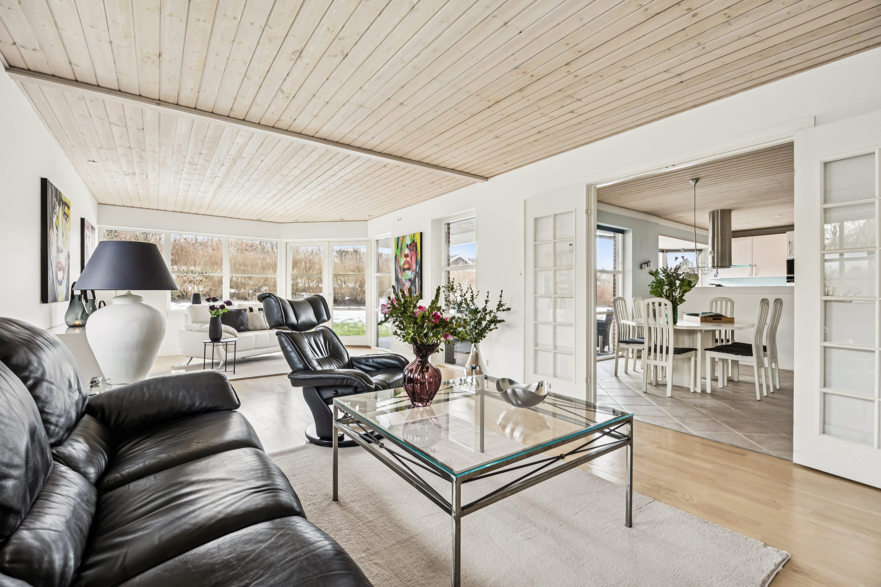 Fremhævet stue billede i fuldskærmstilstand. Billede af Mosevej 14, Ejby, 4623 Lille Skensved