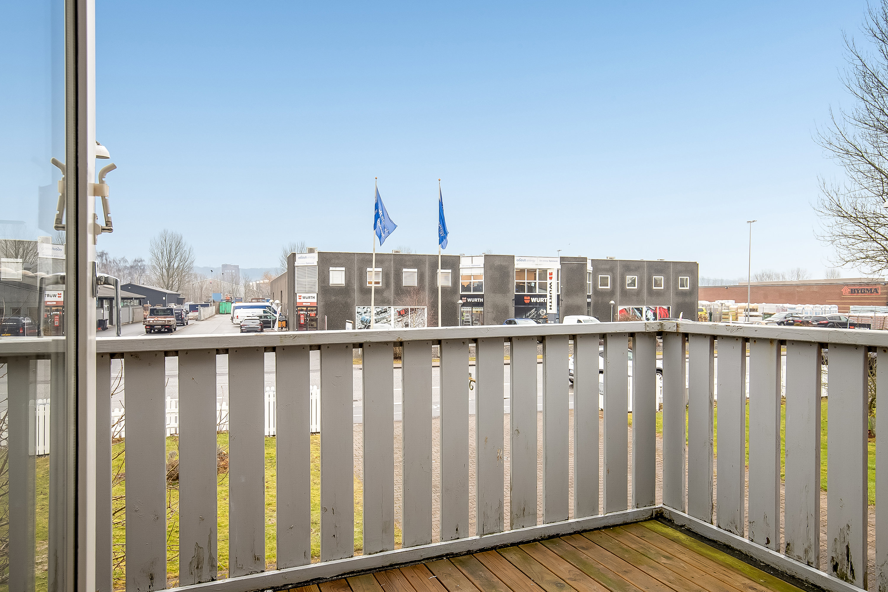 Fremhævet altan billede i fuldskærmstilstand. Billede af Ibæk Strandvej 20B, 7100 Vejle