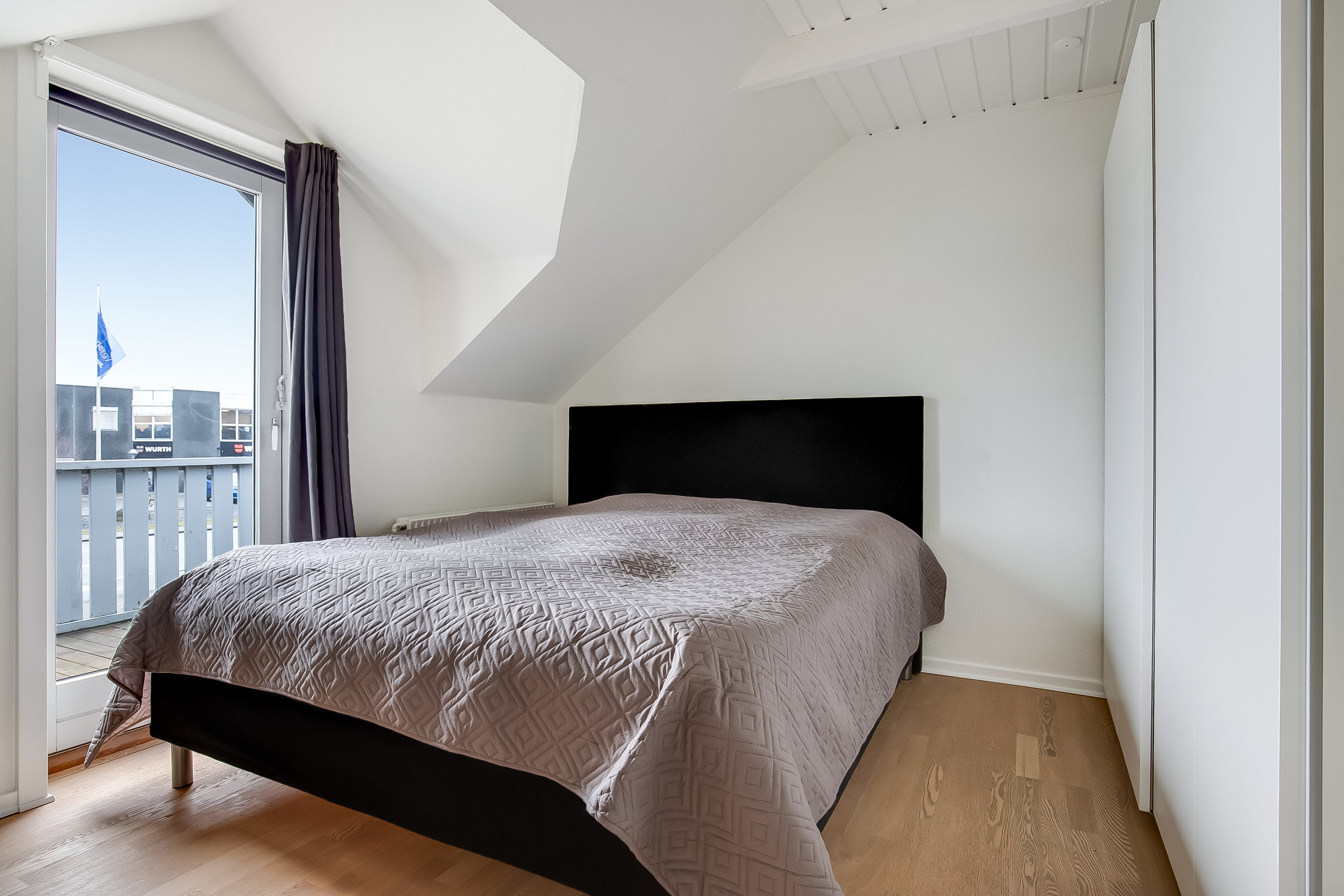 Fremhævet soveværelse billede i fuldskærmstilstand. Billede af Ibæk Strandvej 20B, 7100 Vejle