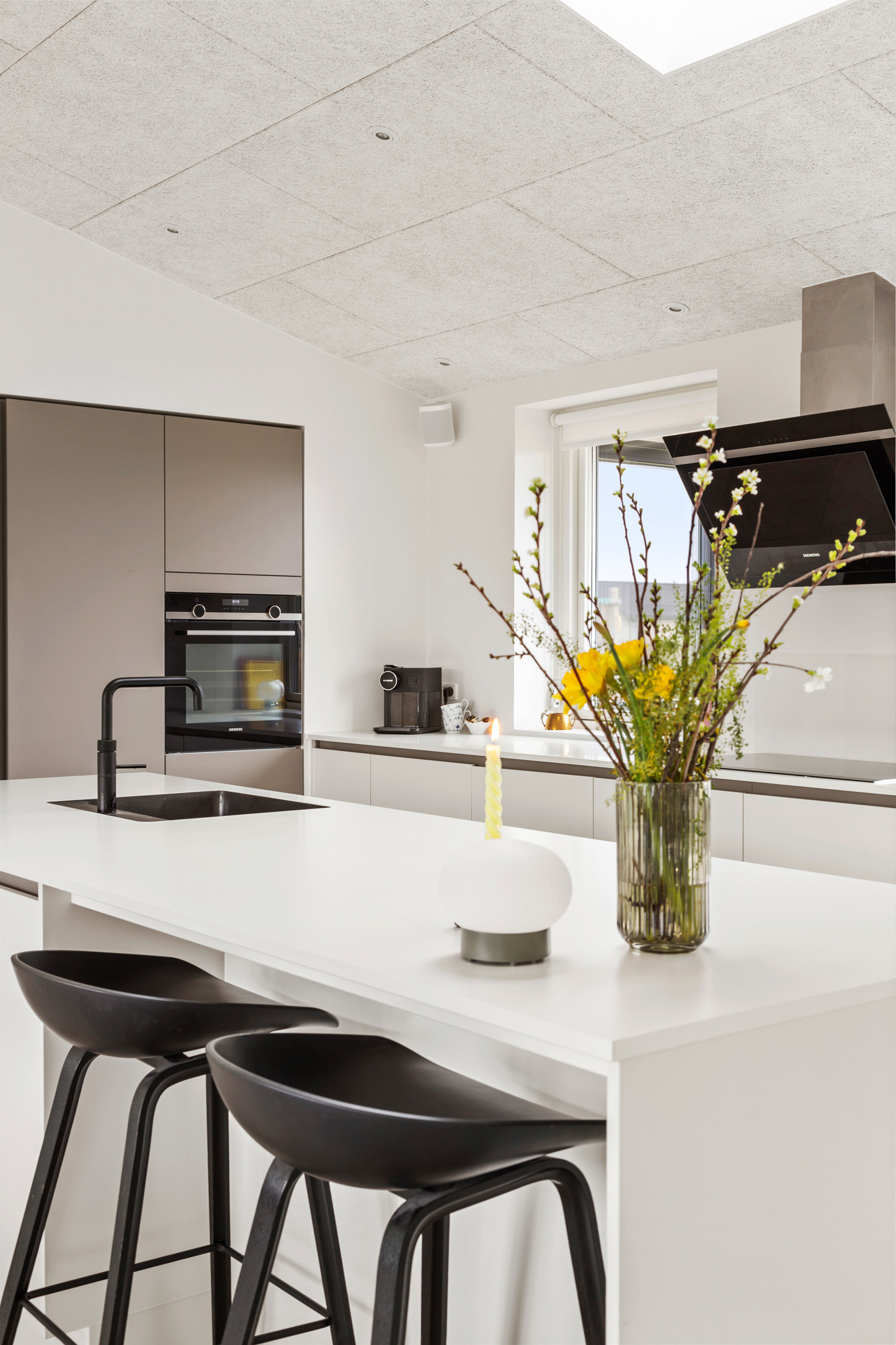 Fremhævet køkken billede i fuldskærmstilstand. Billede af Horsbækken 27, 9440 Aabybro