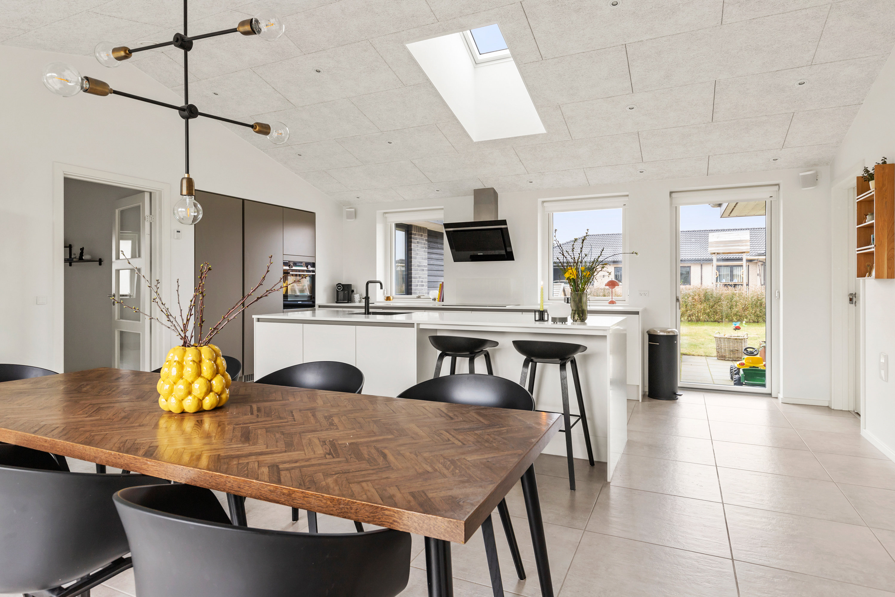 Fremhævet køkken alrum billede i fuldskærmstilstand. Billede af Horsbækken 27, 9440 Aabybro