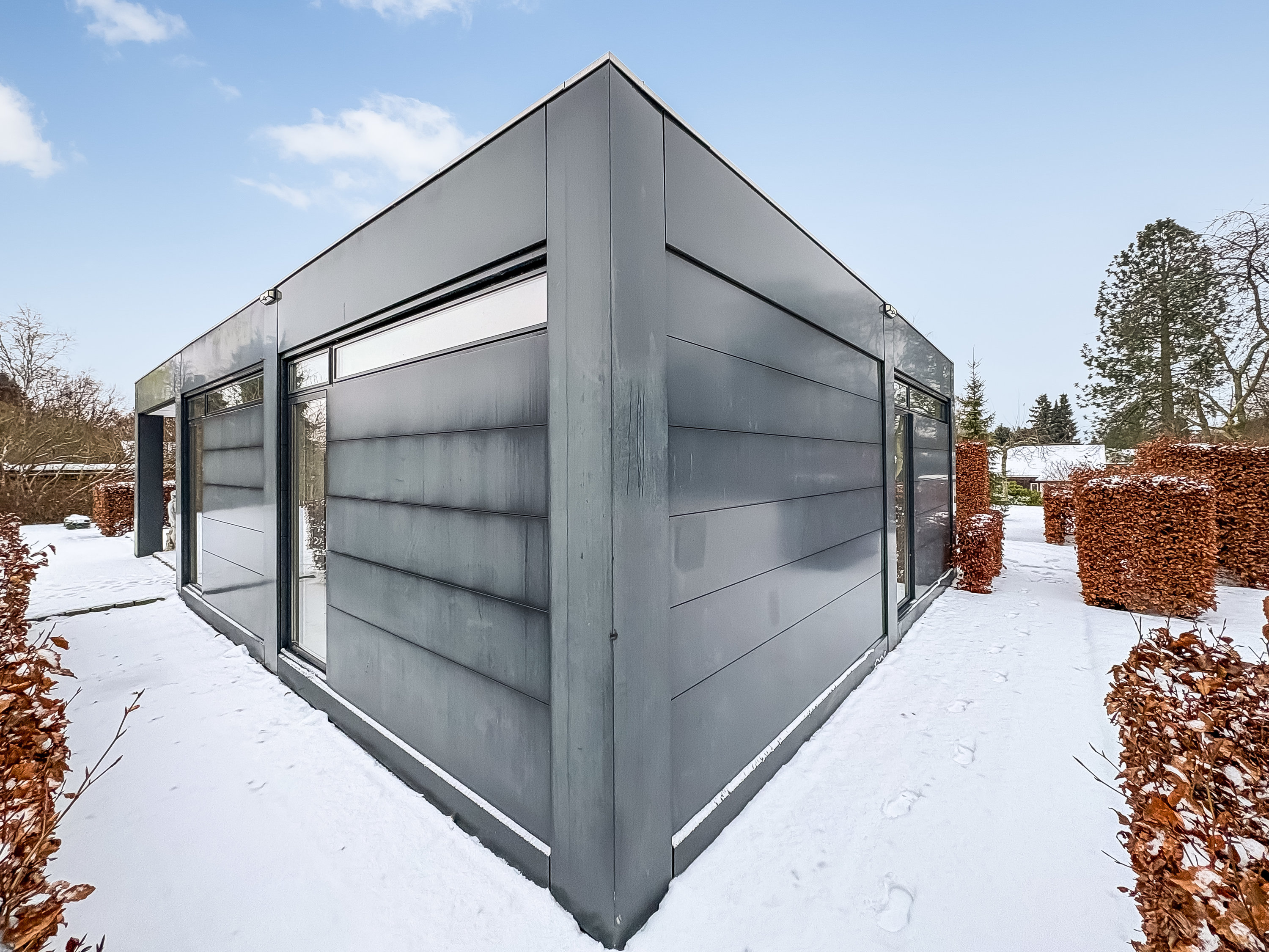 Fremhævet facade billede i fuldskærmstilstand. Billede af Granvej 67, Annisse, 3200 Helsinge