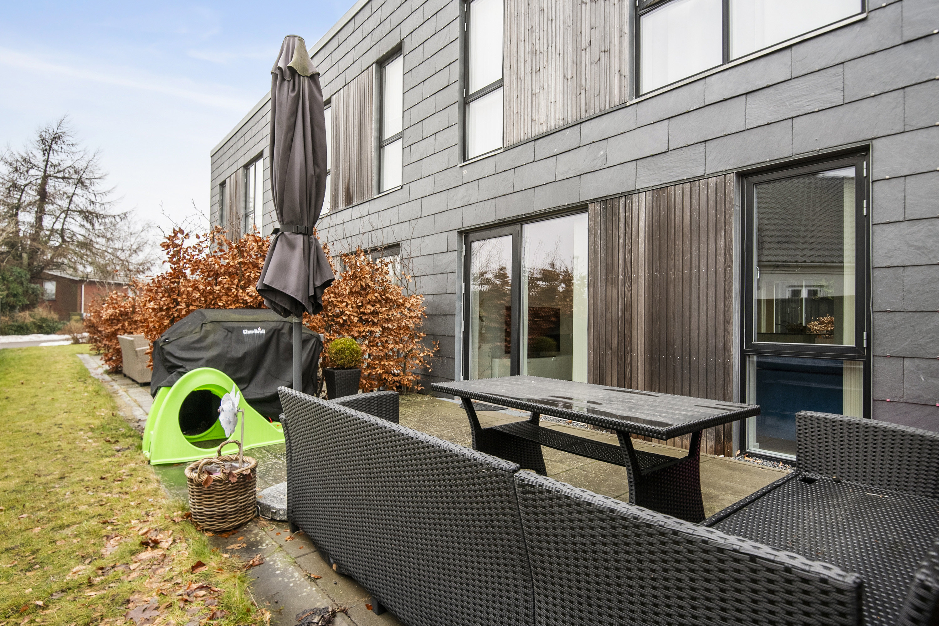 Fremhævet ejendommen billede i fuldskærmstilstand. Billede af Elmetoften 1G, 8361 Hasselager