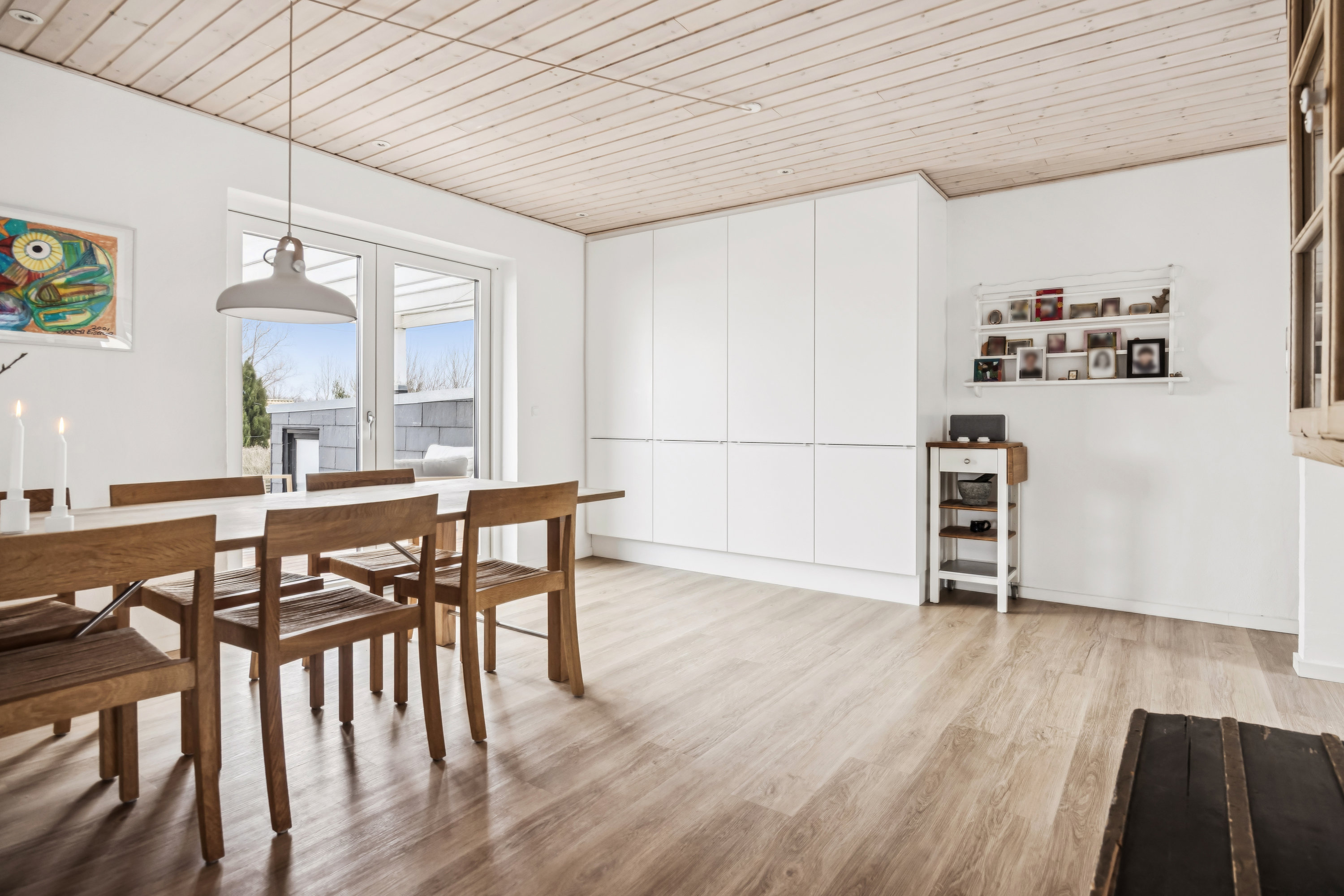 Fremhævet stue billede i fuldskærmstilstand. Billede af Højvangsvej 62, 9400 Nørresundby